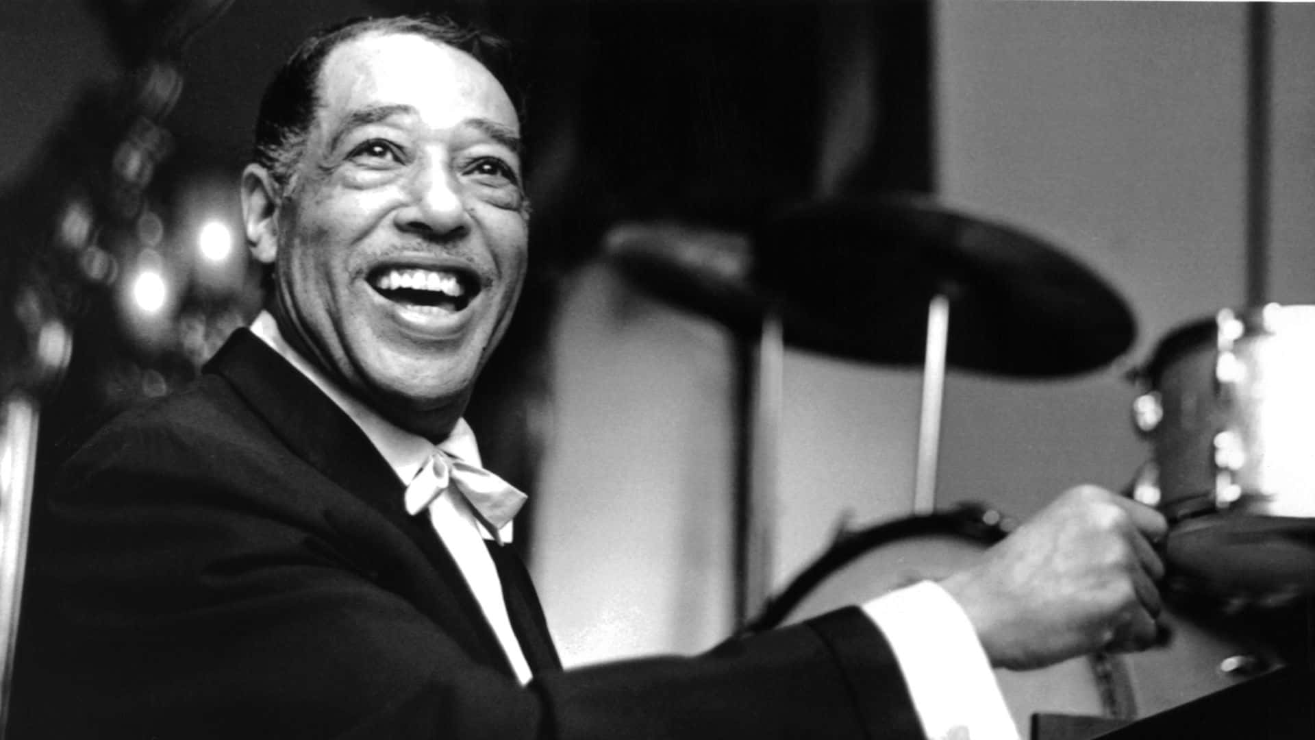 Duke Ellington, tuxedo, trumpet, Full HD Desktop Wallpaper