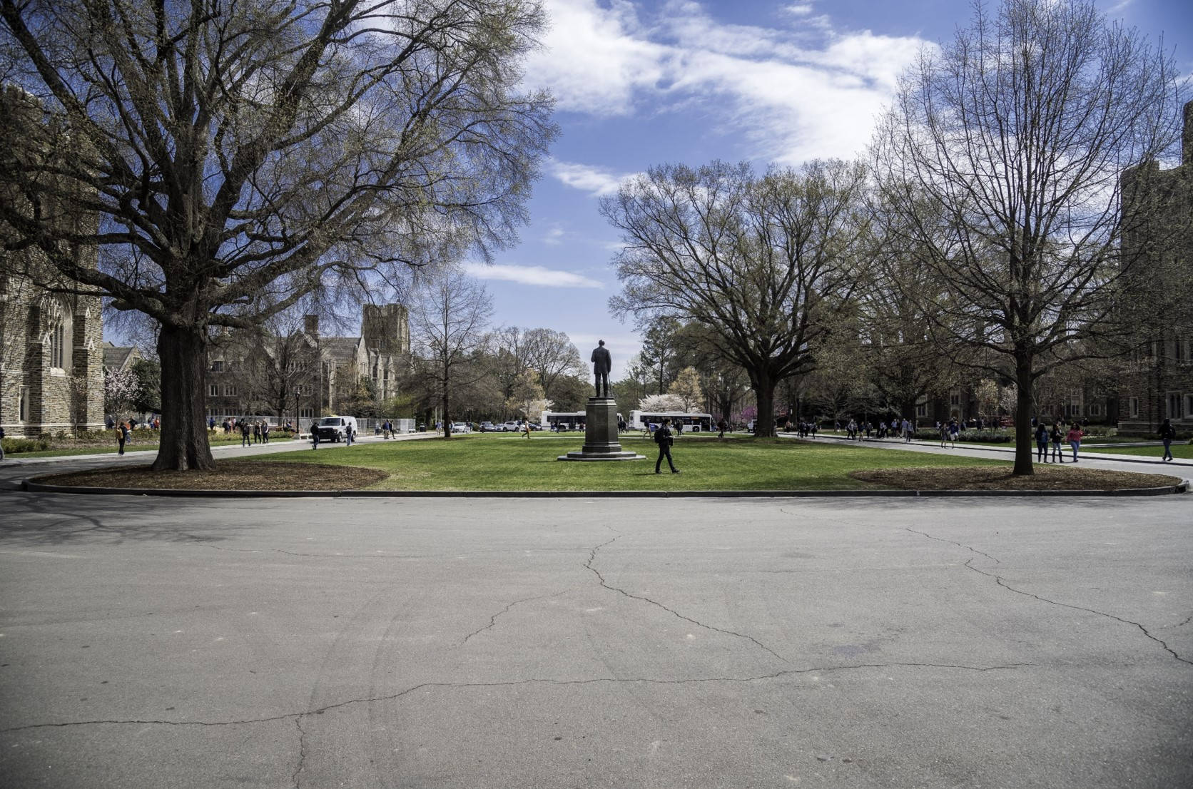 Duke University, quad, statue, HD Desktop Wallpaper