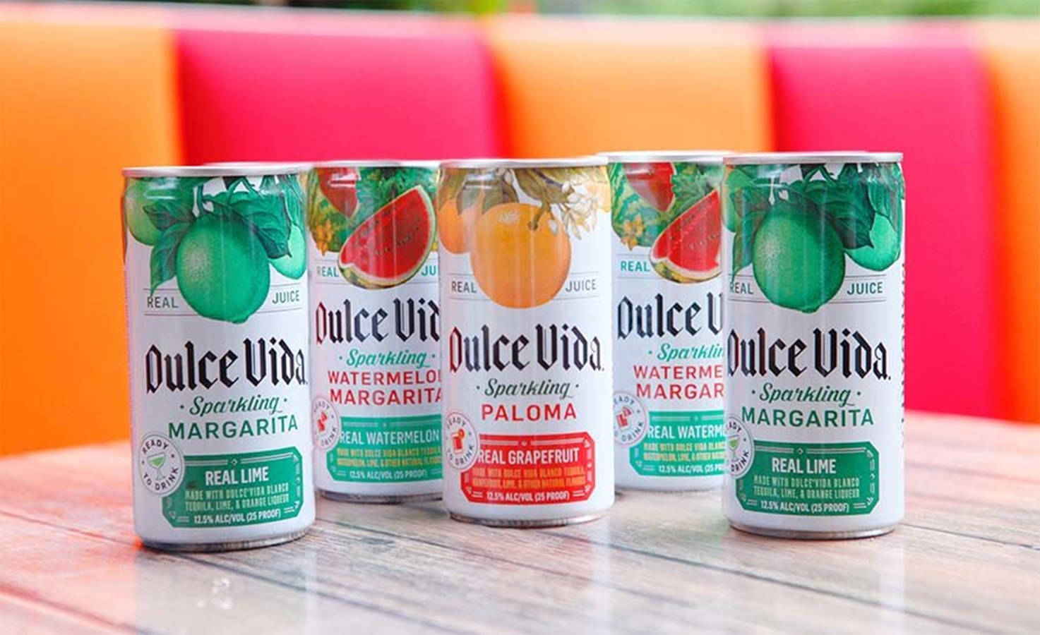 Dulce Vida, flavored cocktail canned, wooden table, HD Desktop Wallpaper