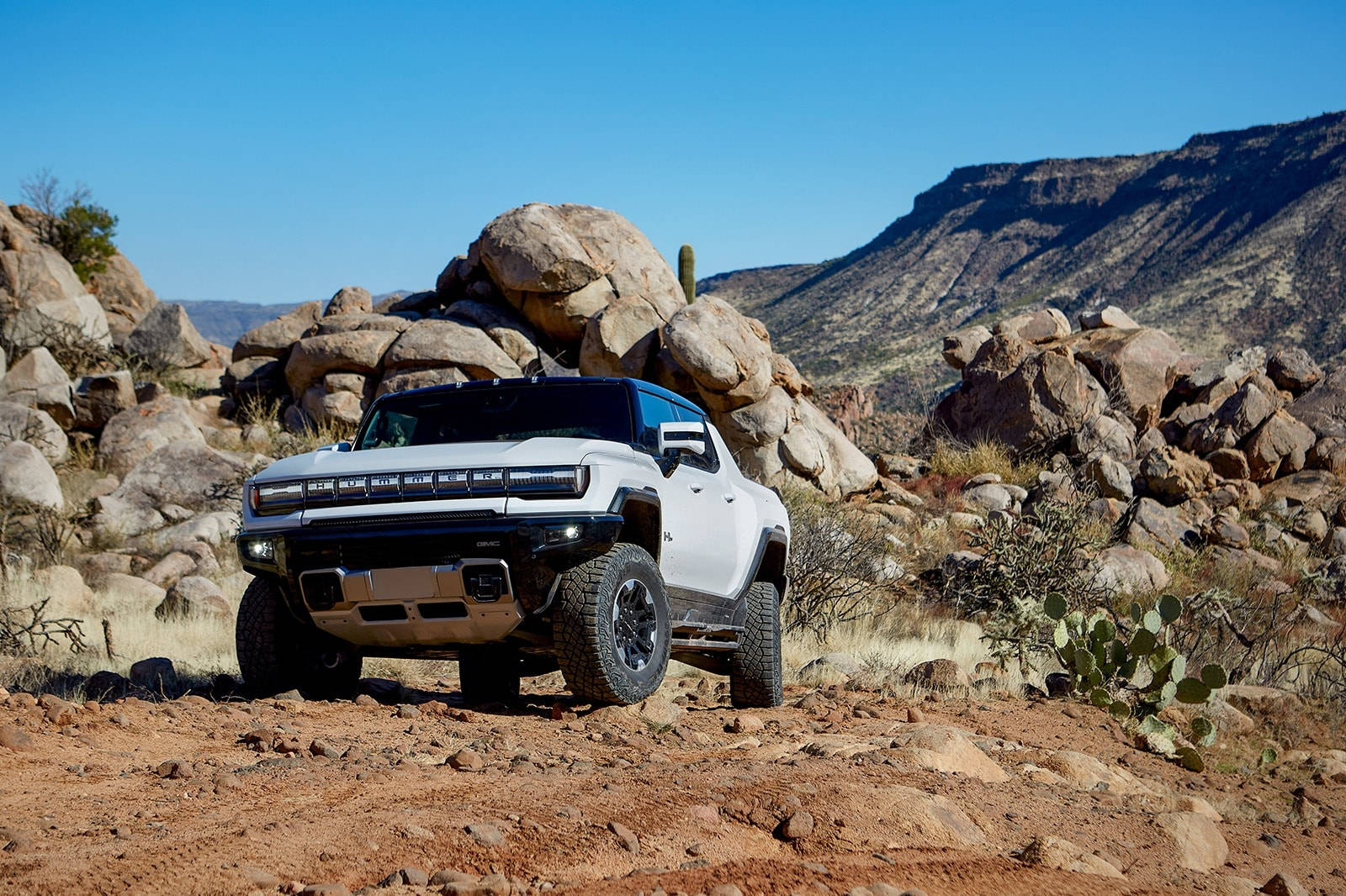 Duramax, white, electric truck, HD Desktop Wallpaper