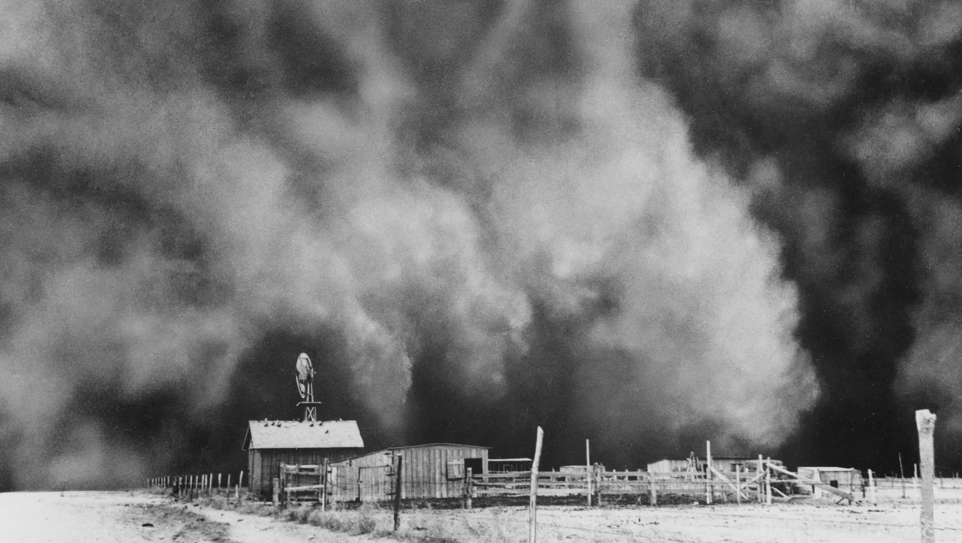 dust storm, rural farmstead, wooden buildings, 2K Desktop Wallpaper