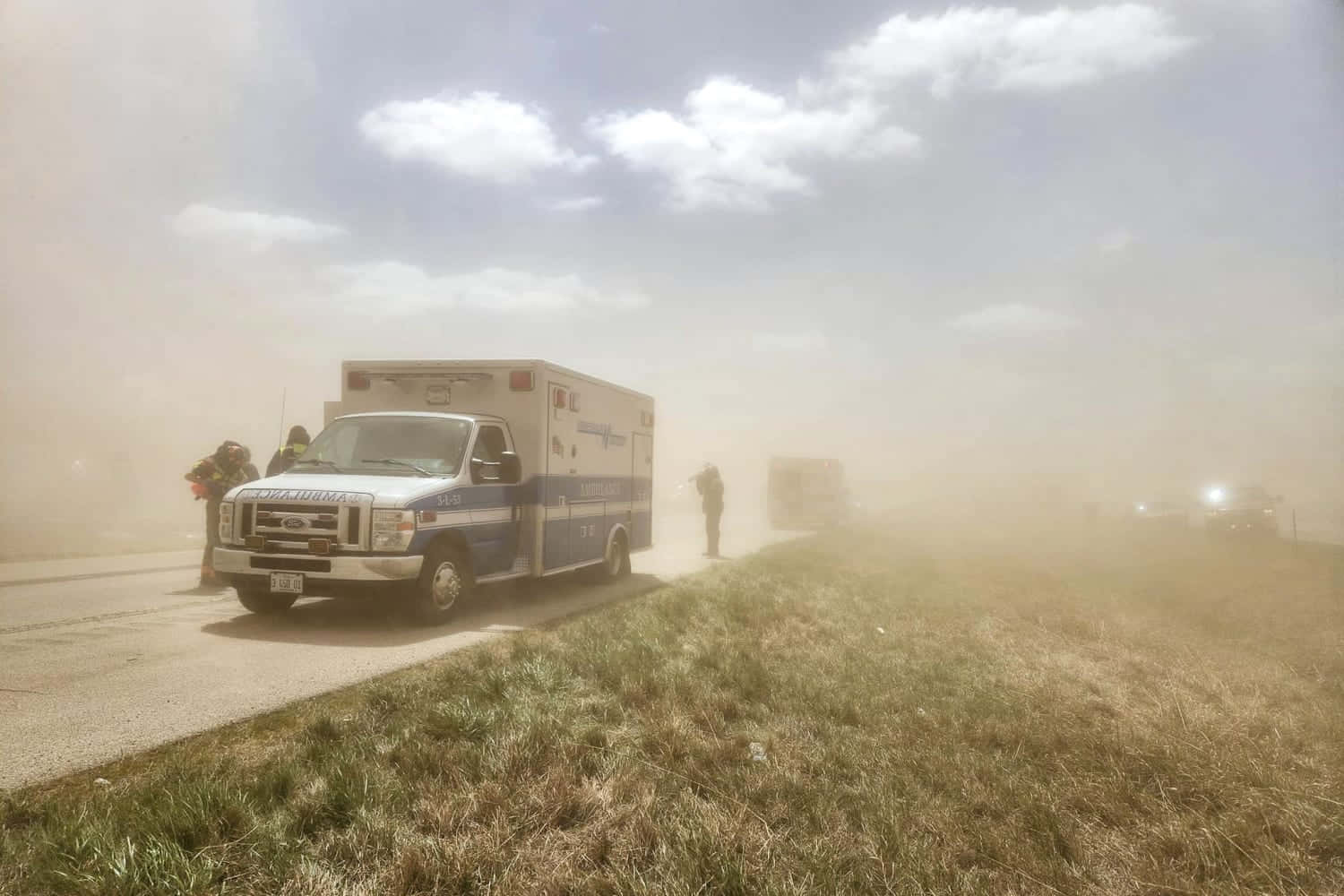 ambulance, dusty roadside, thick haze, HD Desktop Wallpaper