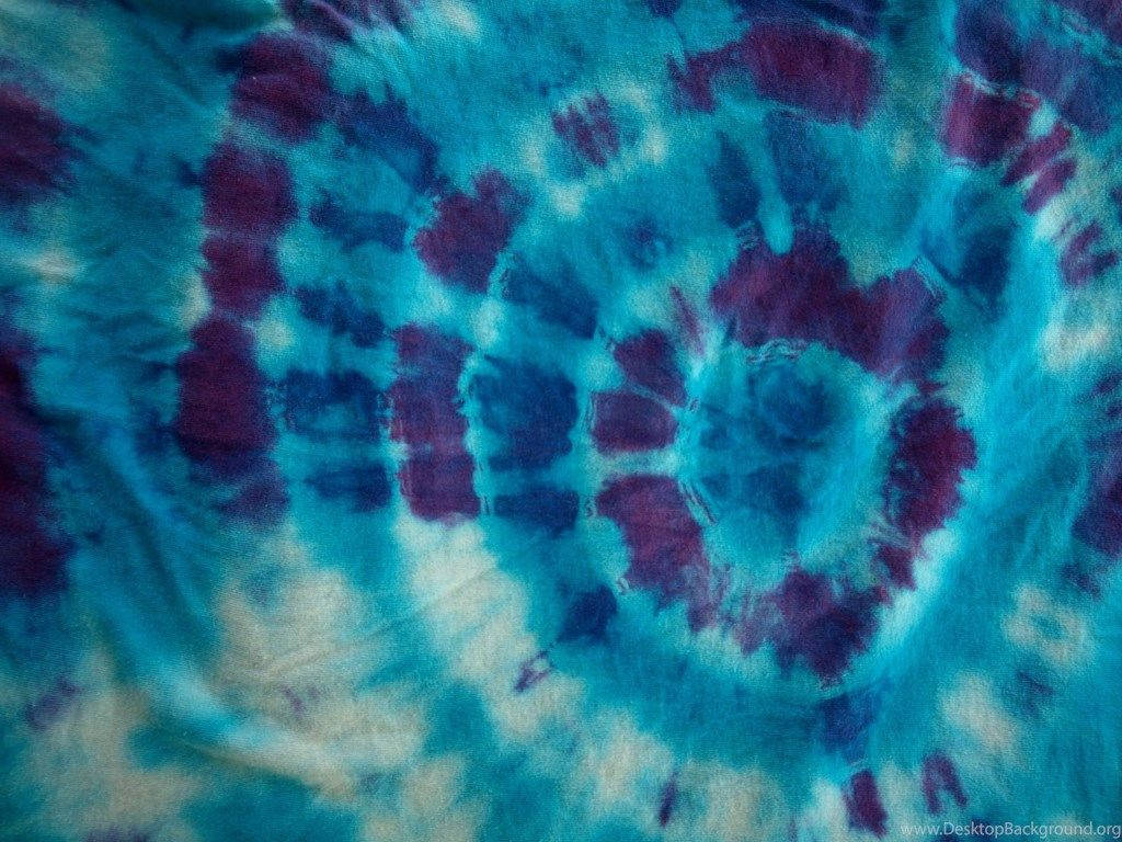 deep blue purple tie dye, vibrant blue and purple tie-dye fabric, swirling spiral patterns, SD Desktop Wallpaper