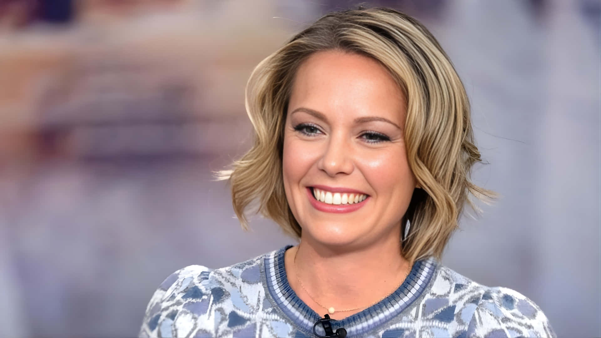 Dylan Dreyer, blonde wavy bob hair, blue patterned top, Full HD Desktop Wallpaper