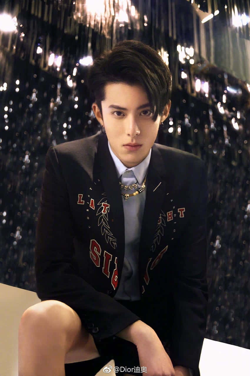 Dylan Wang, black blazer, red lettering, SD Phone Wallpaper