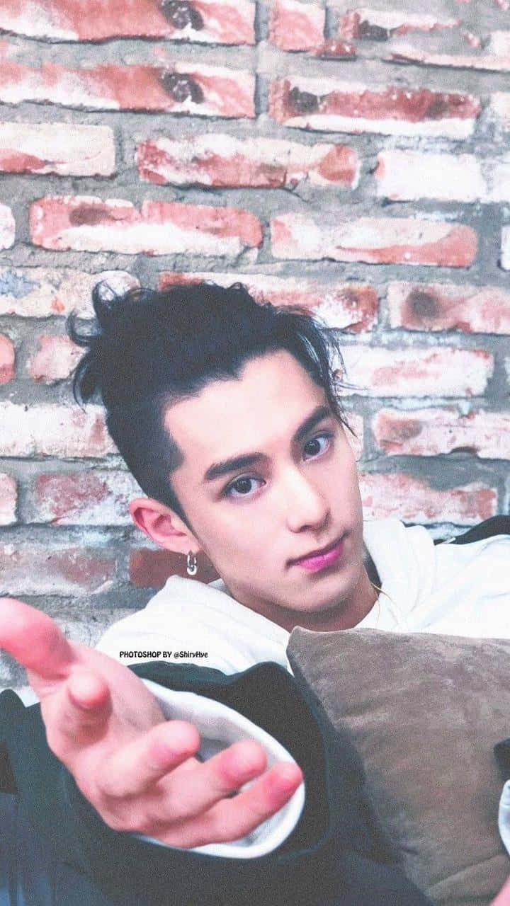 Dylan Wang, dark hair, earring, HD Phone Wallpaper