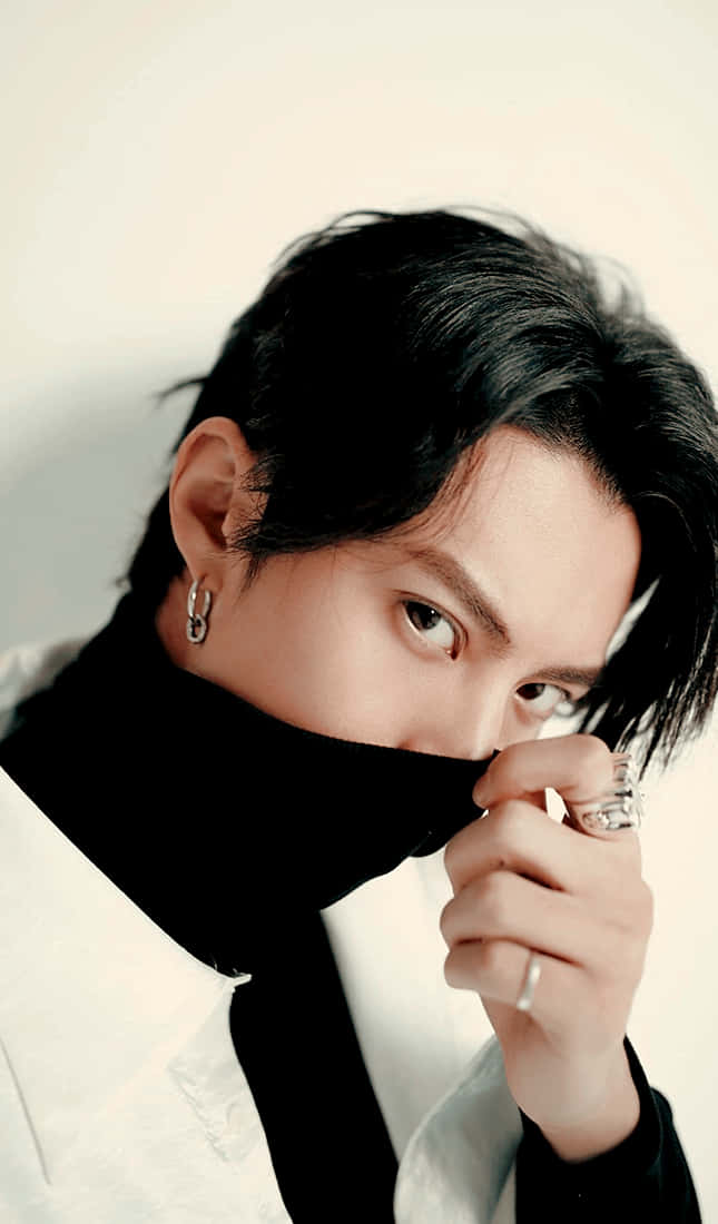 Dylan Wang, turtle neck shirt, dark hair, SD Phone Wallpaper