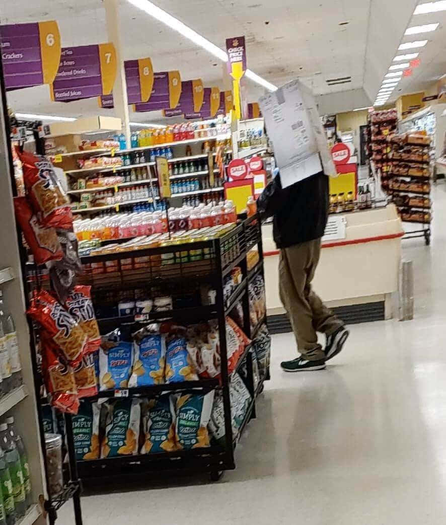 E-Commerce, grocery aisle, snacks, SD Phone Wallpaper