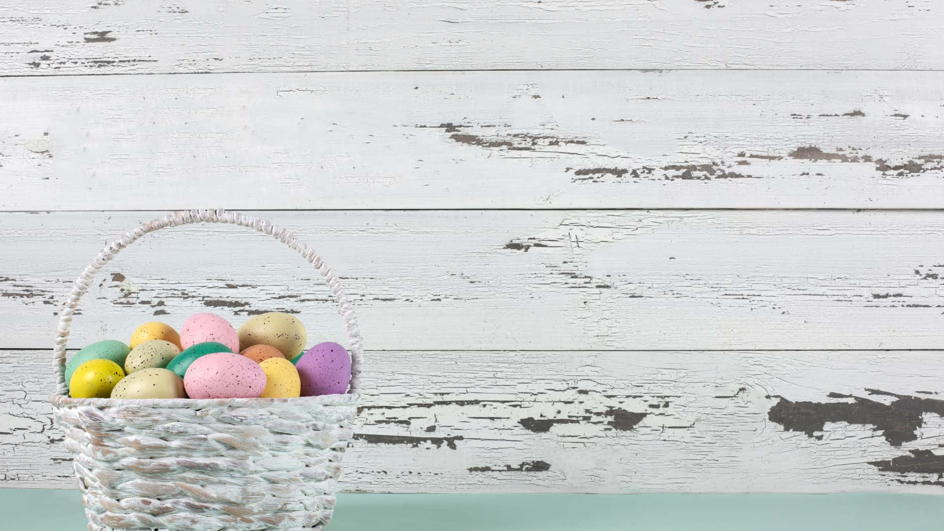 Easter Basket, woven basket, colorful speckled Easter eggs, Full HD Desktop Wallpaper