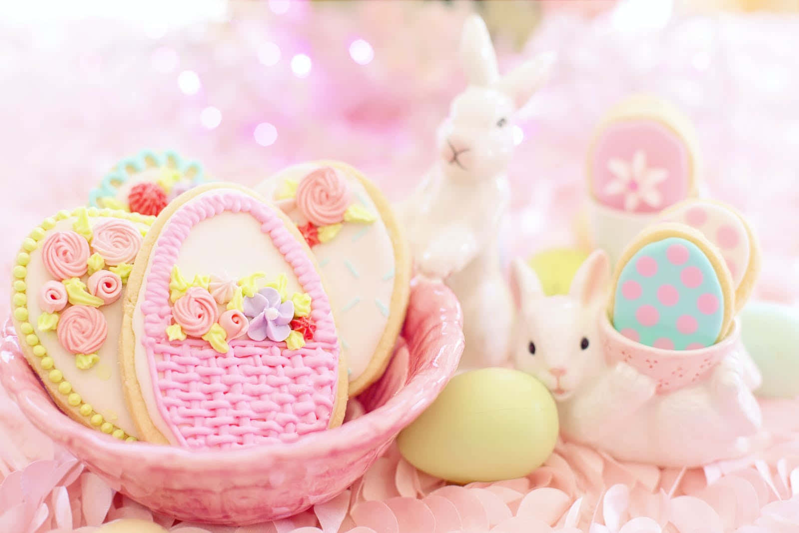 Pastel Easter Eggs Cookies, basket of intricately decorated Easter cookies, ceramic bunnies, HD Desktop Wallpaper