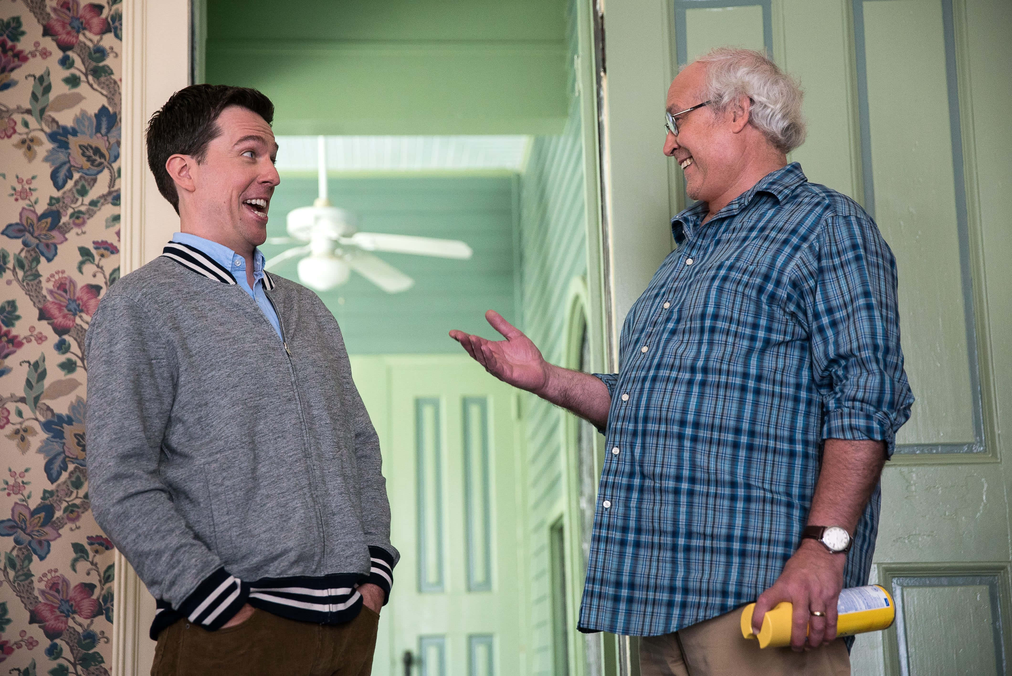 Ed Helms, floral wallpaper, brightly lit hallway, 4K Desktop Wallpaper