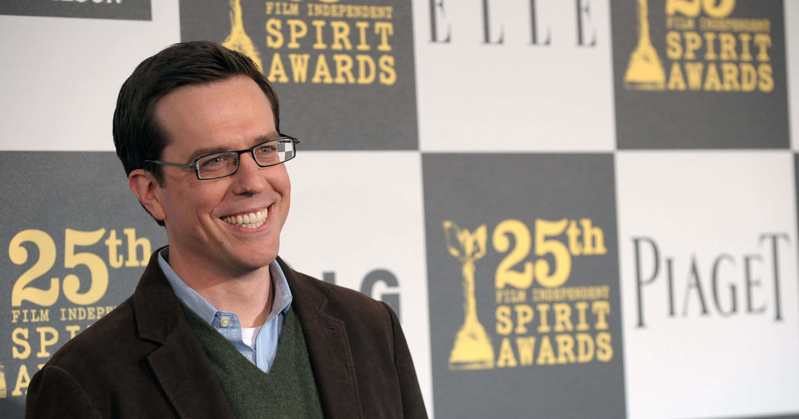 Ed Helms, 25th Film Independent Spirit Awards, red carpet event, 2K Desktop Wallpaper