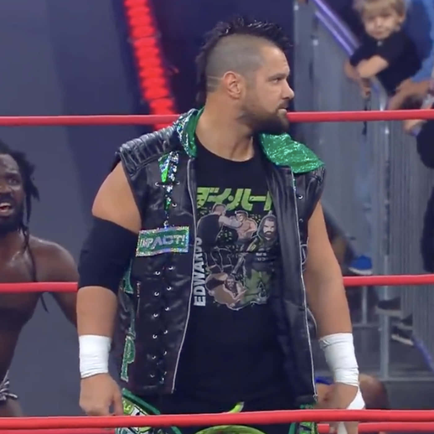 Eddie Edwards, black and green vest, ring, HD Desktop Wallpaper