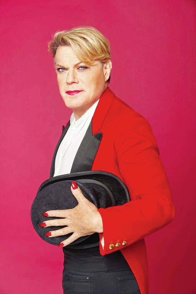 Eddie Izzard, red jacket, black top hat, SD Phone Wallpaper