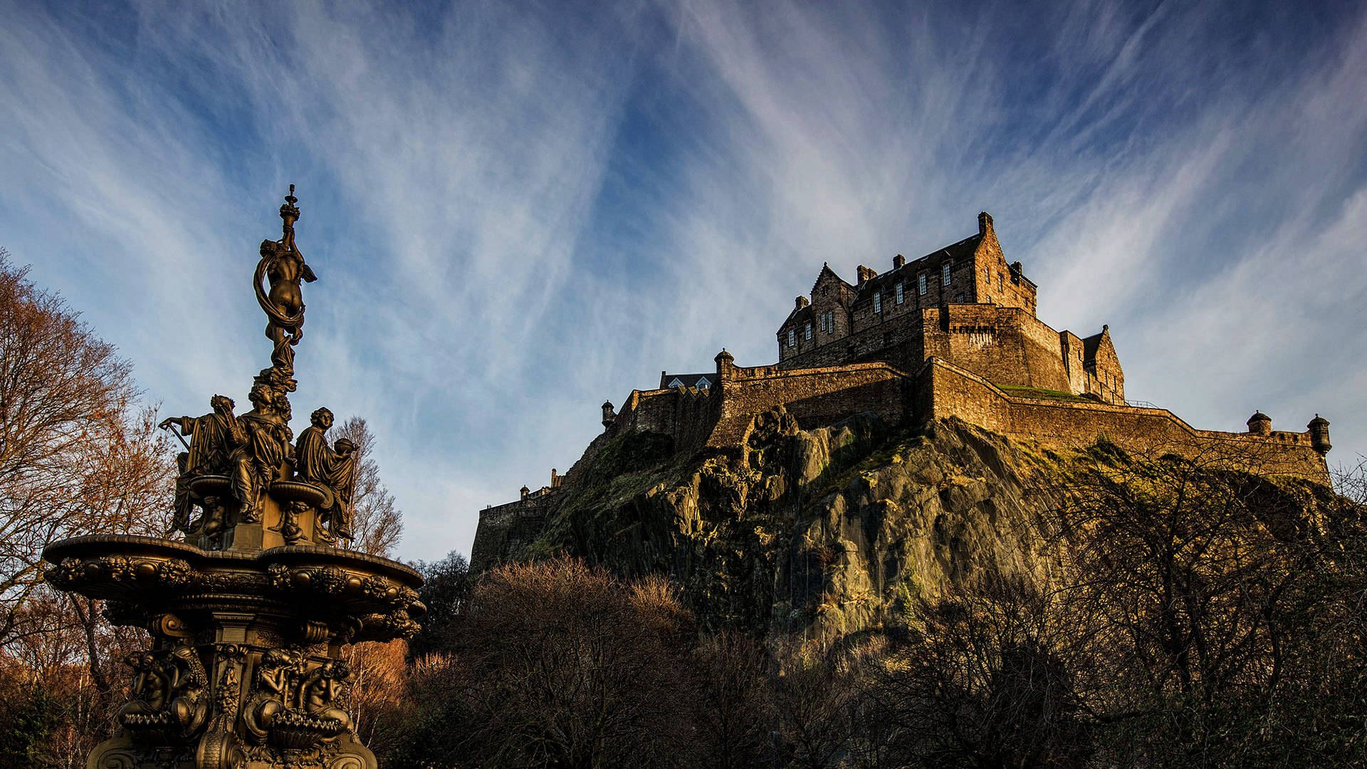 Edinburgh Castle, rocky crag, streaked blue sky, Full HD Desktop Wallpaper