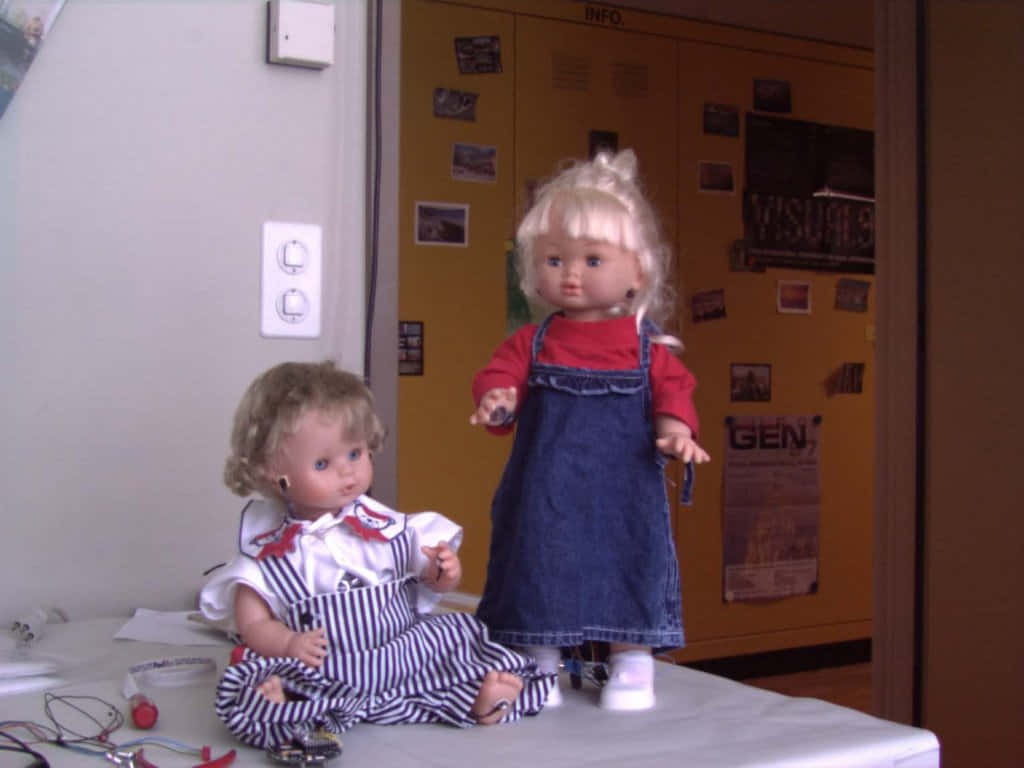 vintage dolls, striped and denim outfits, yellow locker wall, SD Desktop Wallpaper