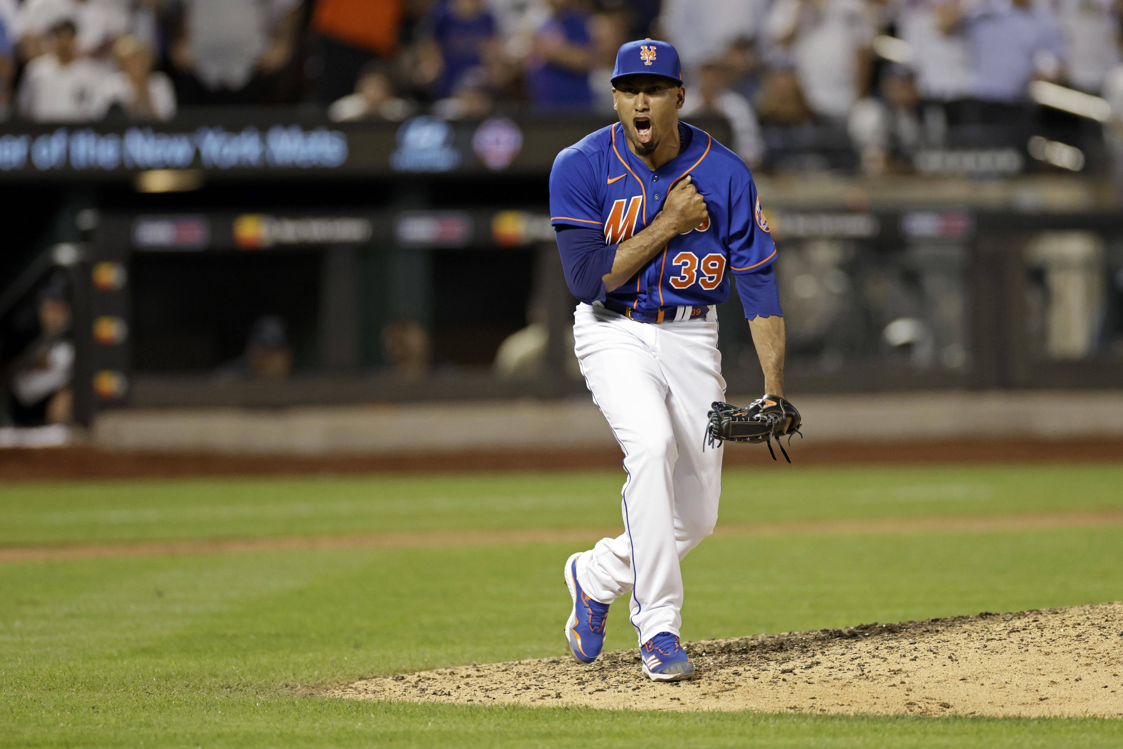 Edwin Diaz, blue Mets uniform, baseball pitcher, 4K Desktop Wallpaper