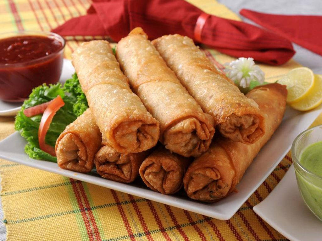 egg rolls, ketchup dip, white plate, SD Desktop Wallpaper
