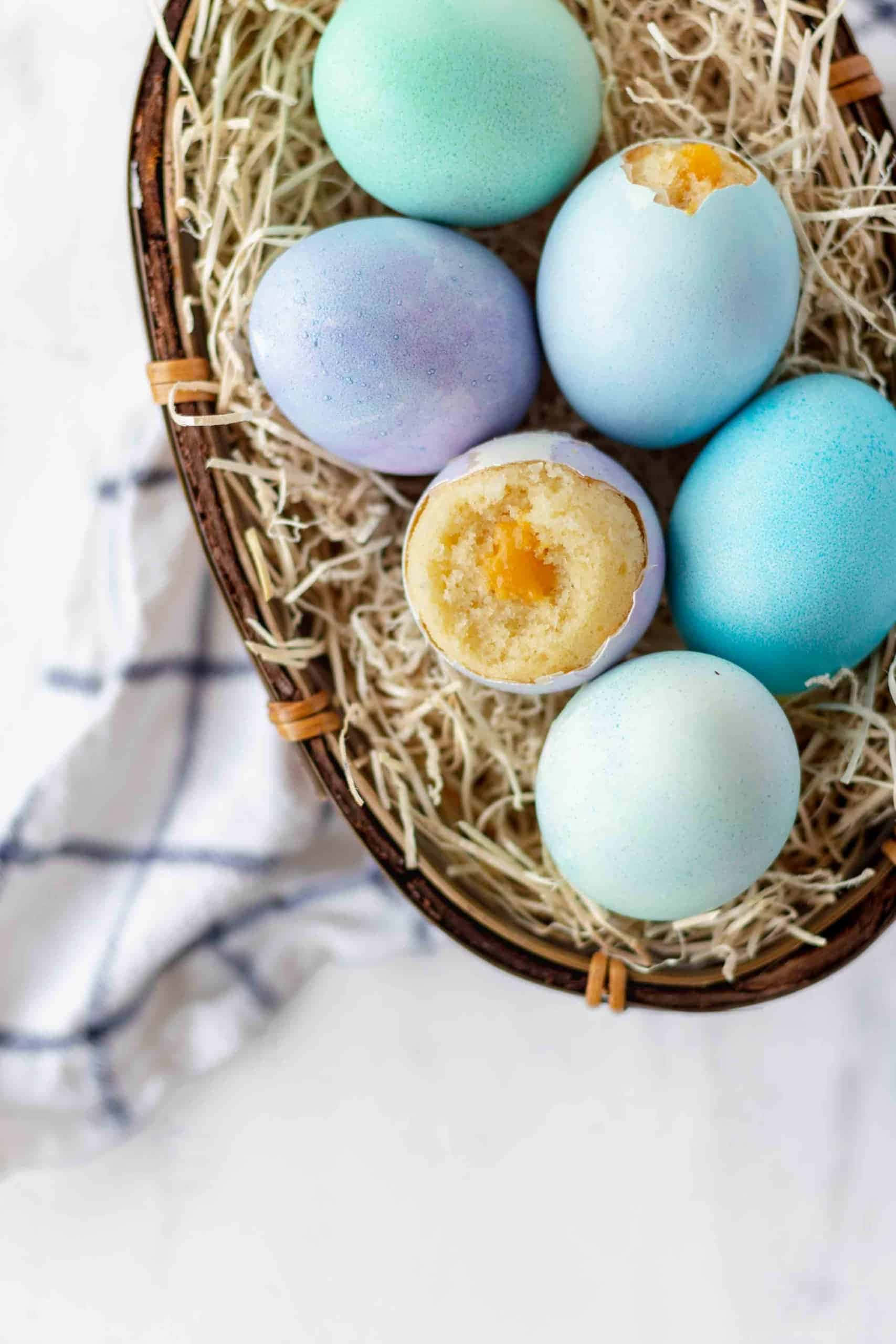 eggshell, pastel blue eggs, golden yolk, 2K Phone Wallpaper