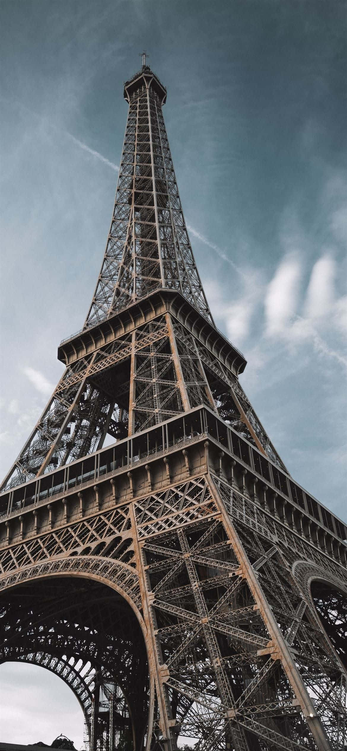 Eiffel Tower, iron lattice, moody blue sky, Full HD Phone Wallpaper
