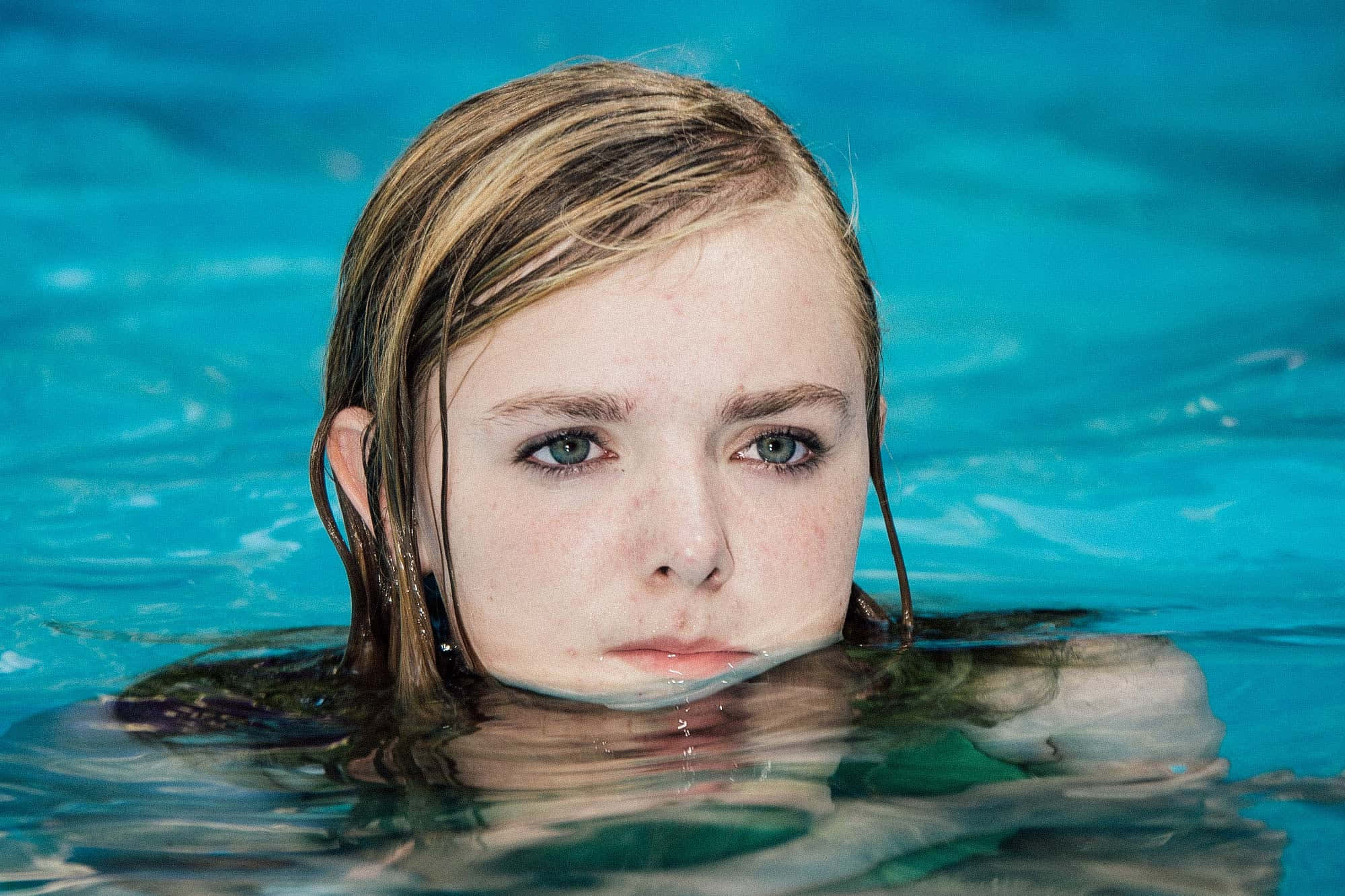 Eighth Grade, young woman, wet blonde hair, Full HD Desktop Wallpaper