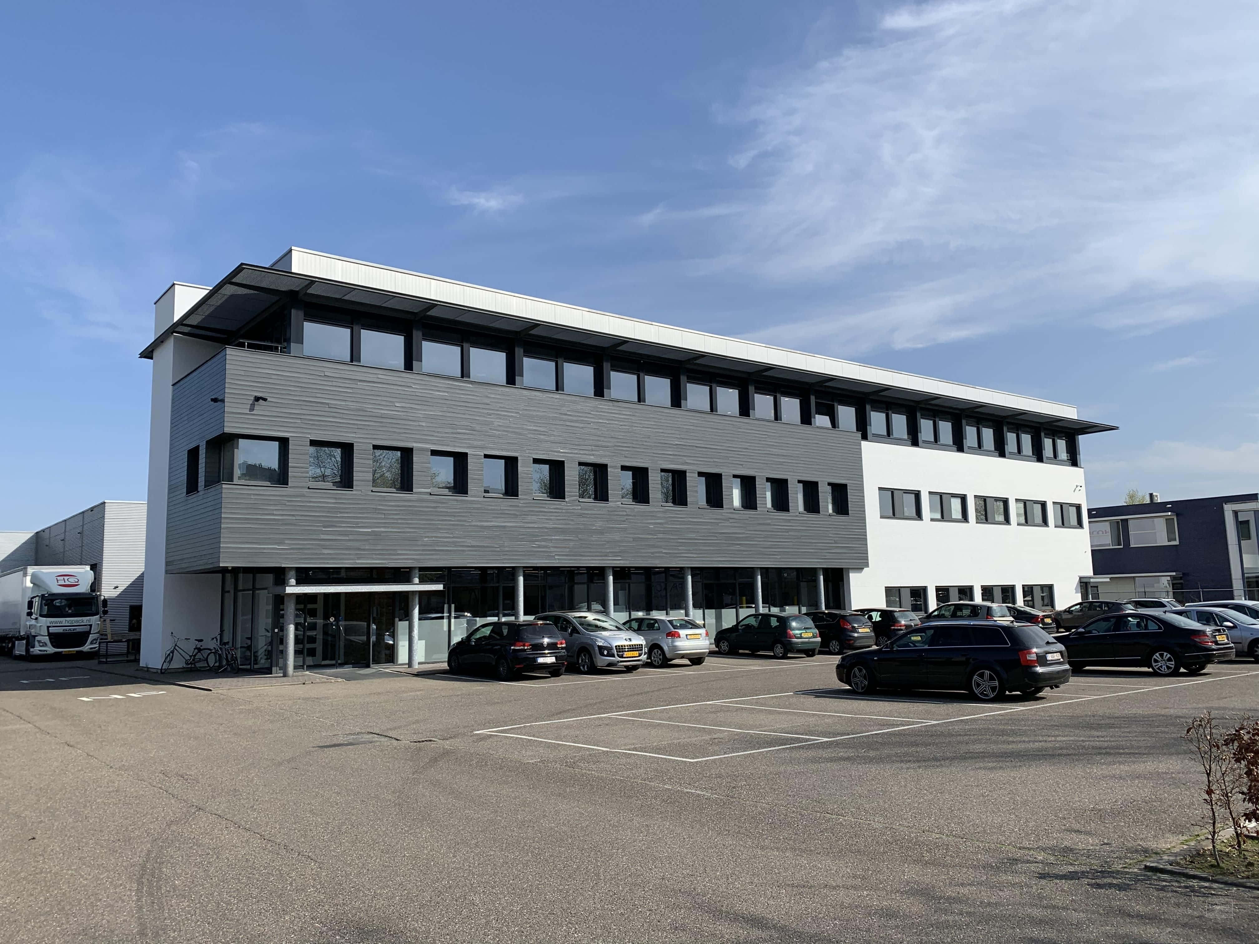 Eindhoven, modern two-story office building, gray and white facade, 4K Desktop Wallpaper