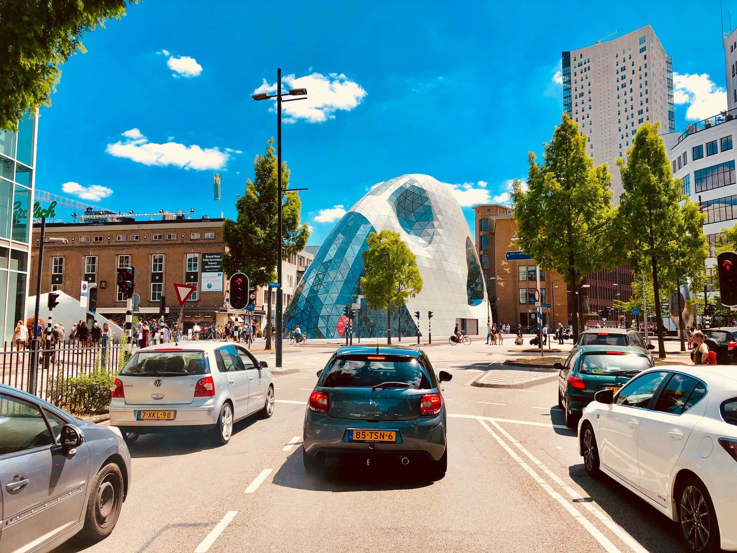 Eindhoven, blob architecture, futuristic dome-shaped building, Full HD Desktop Wallpaper