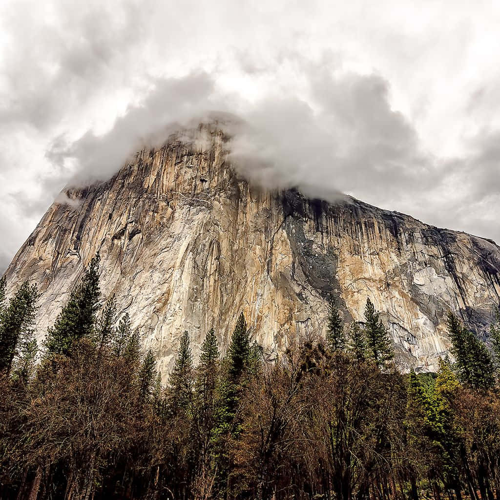 El Capitan, granite cliff, mist, SD Desktop Wallpaper