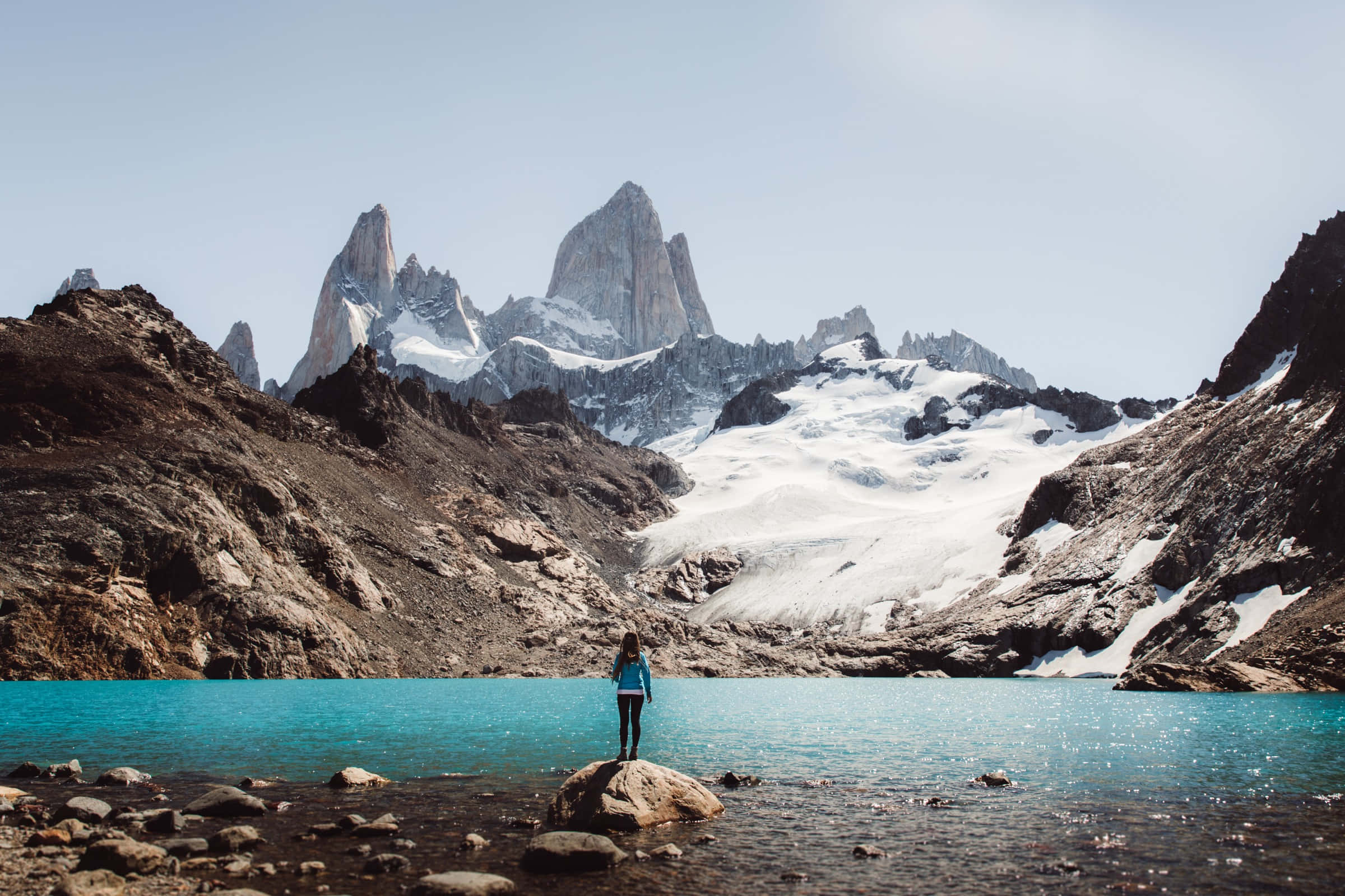El Chalten, vivid turquoise lake, snow-capped granite peaks, Full HD Desktop Wallpaper