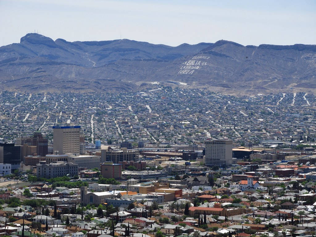 El Paso, mountains, white mural, SD Desktop Wallpaper