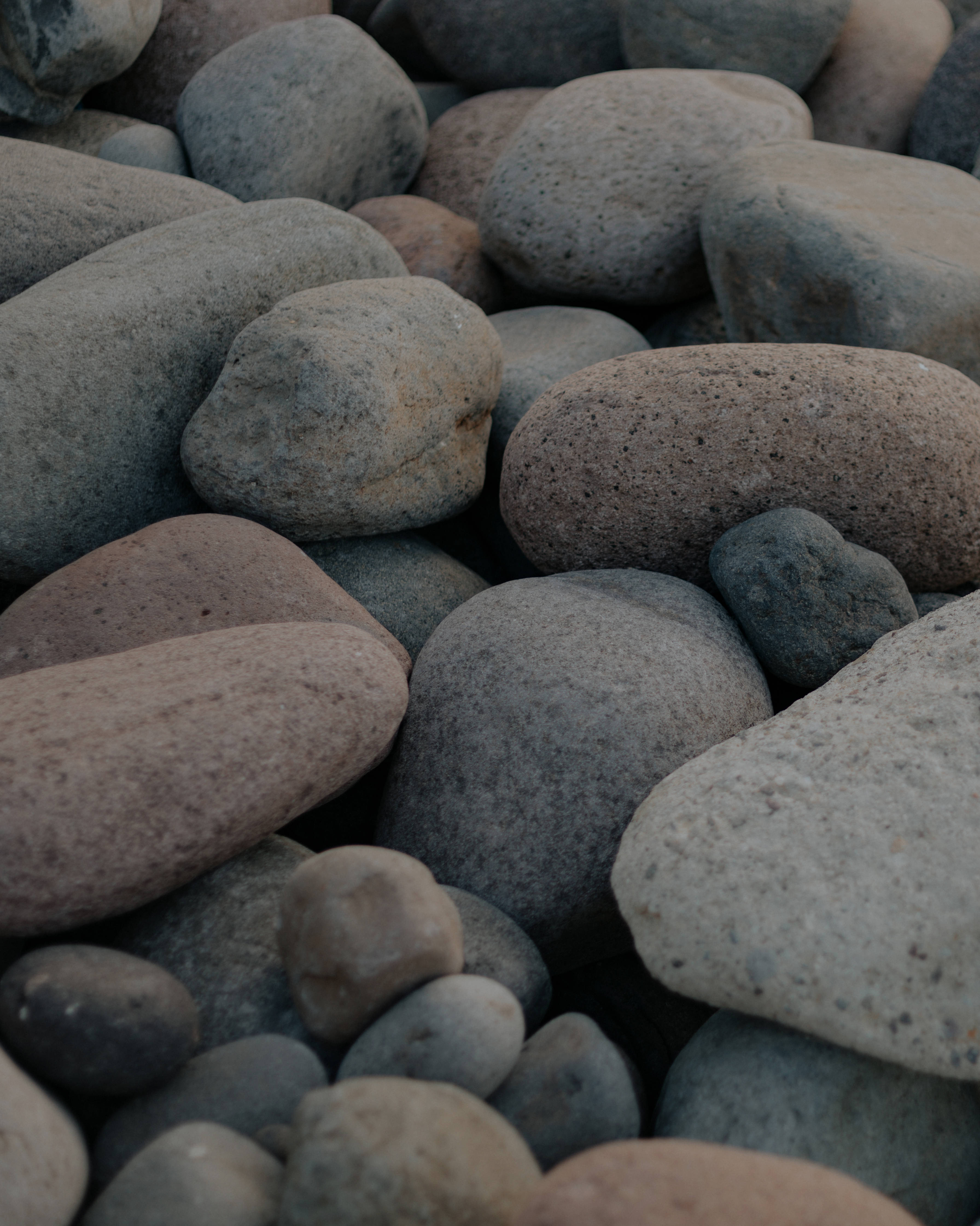 El Salvador, pebbles, beach, 4K Phone Wallpaper