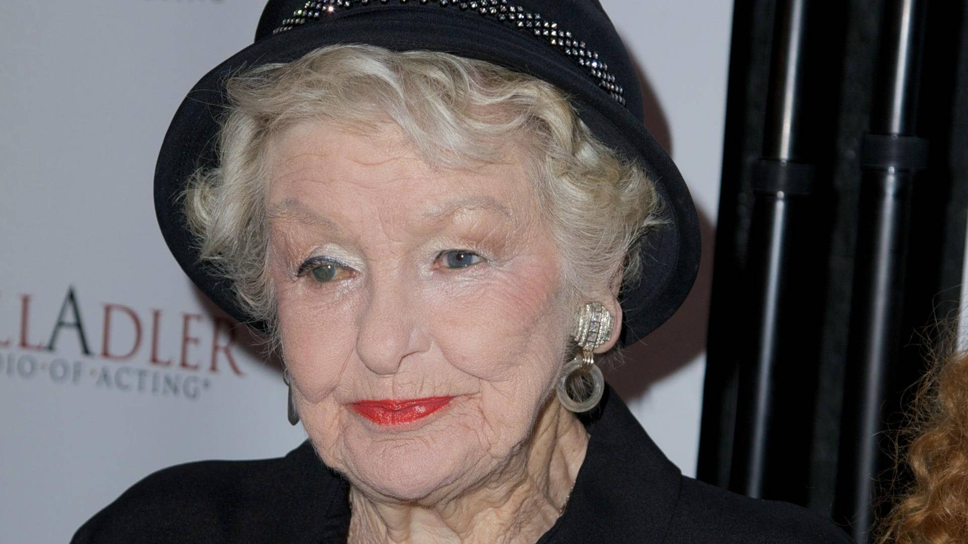 Elaine Stritch, curly blonde hair, black hat, Full HD Desktop Wallpaper