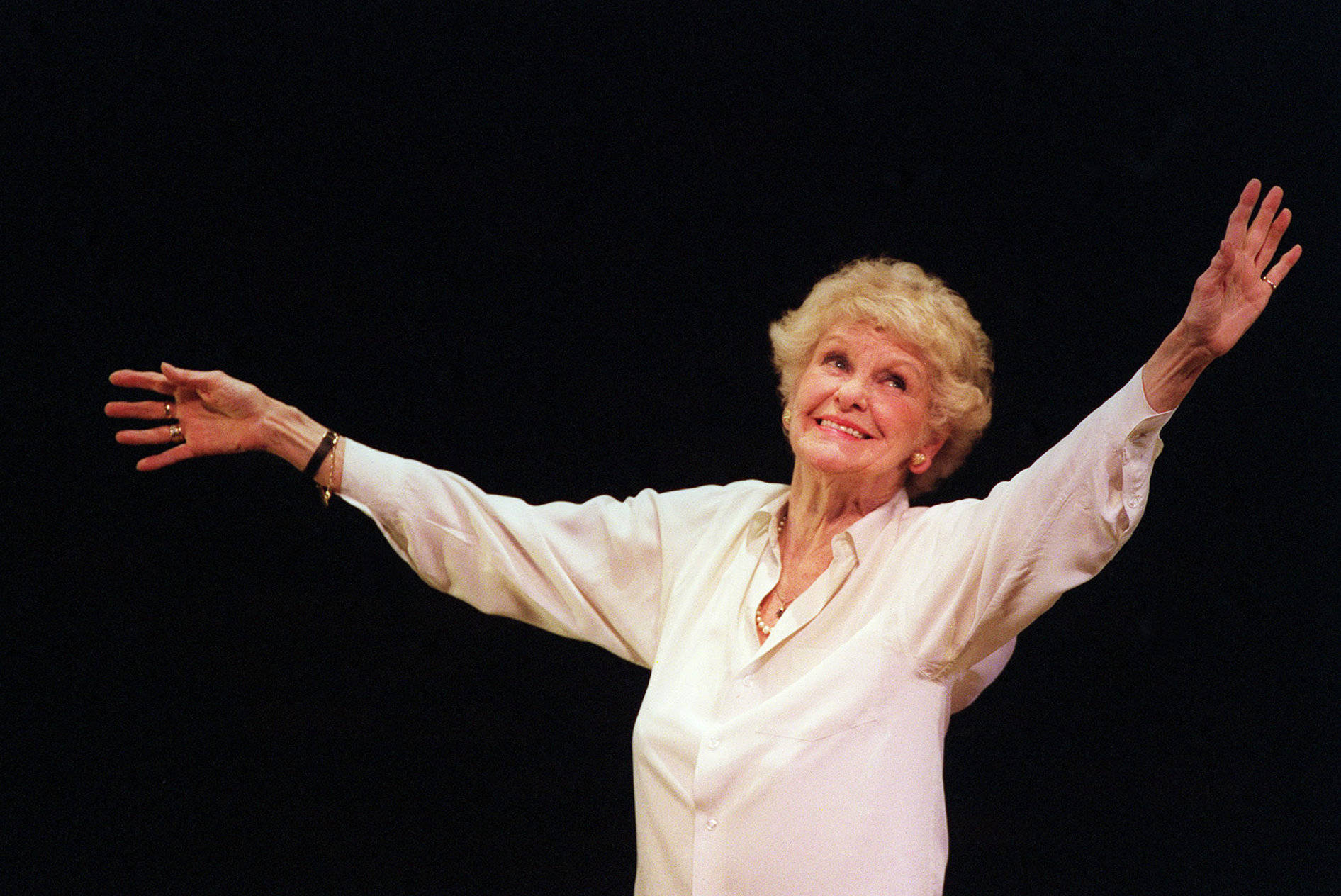 Elaine Stritch, white blouse, black background, HD Desktop Wallpaper