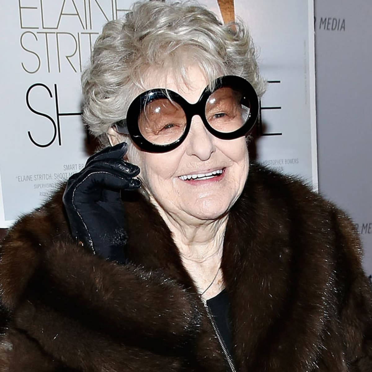 Elaine Stritch, curly gray hair, oversized black glasses, SD Desktop Wallpaper