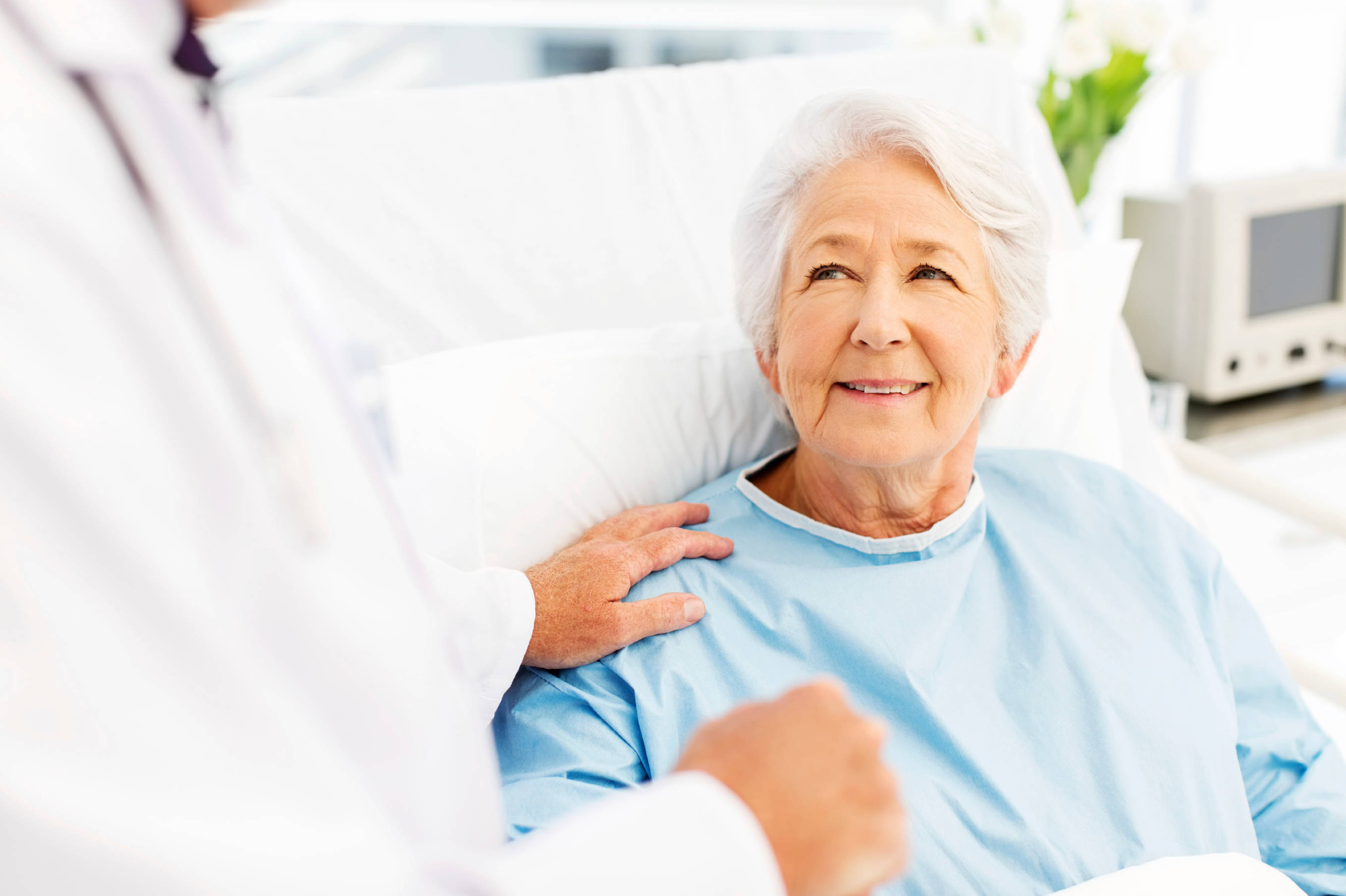 elderly woman, hospital gown, hospital bed, 2K Desktop Wallpaper