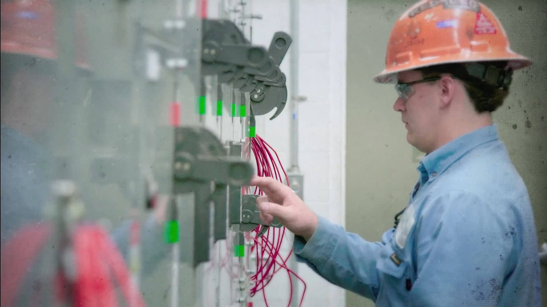 electrician, orange hard hat, glasses, Full HD Desktop Wallpaper