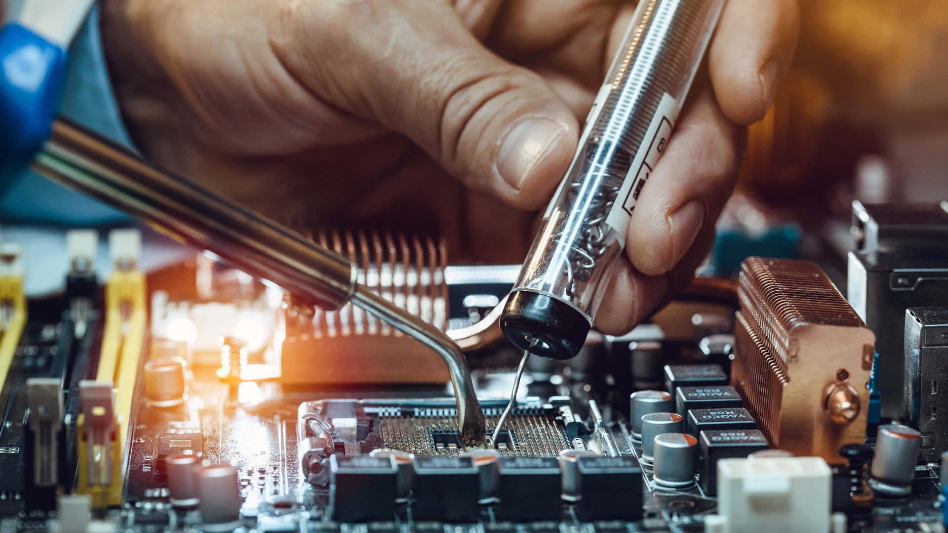 circuit board, soldering, technician's hands, Full HD Desktop Wallpaper