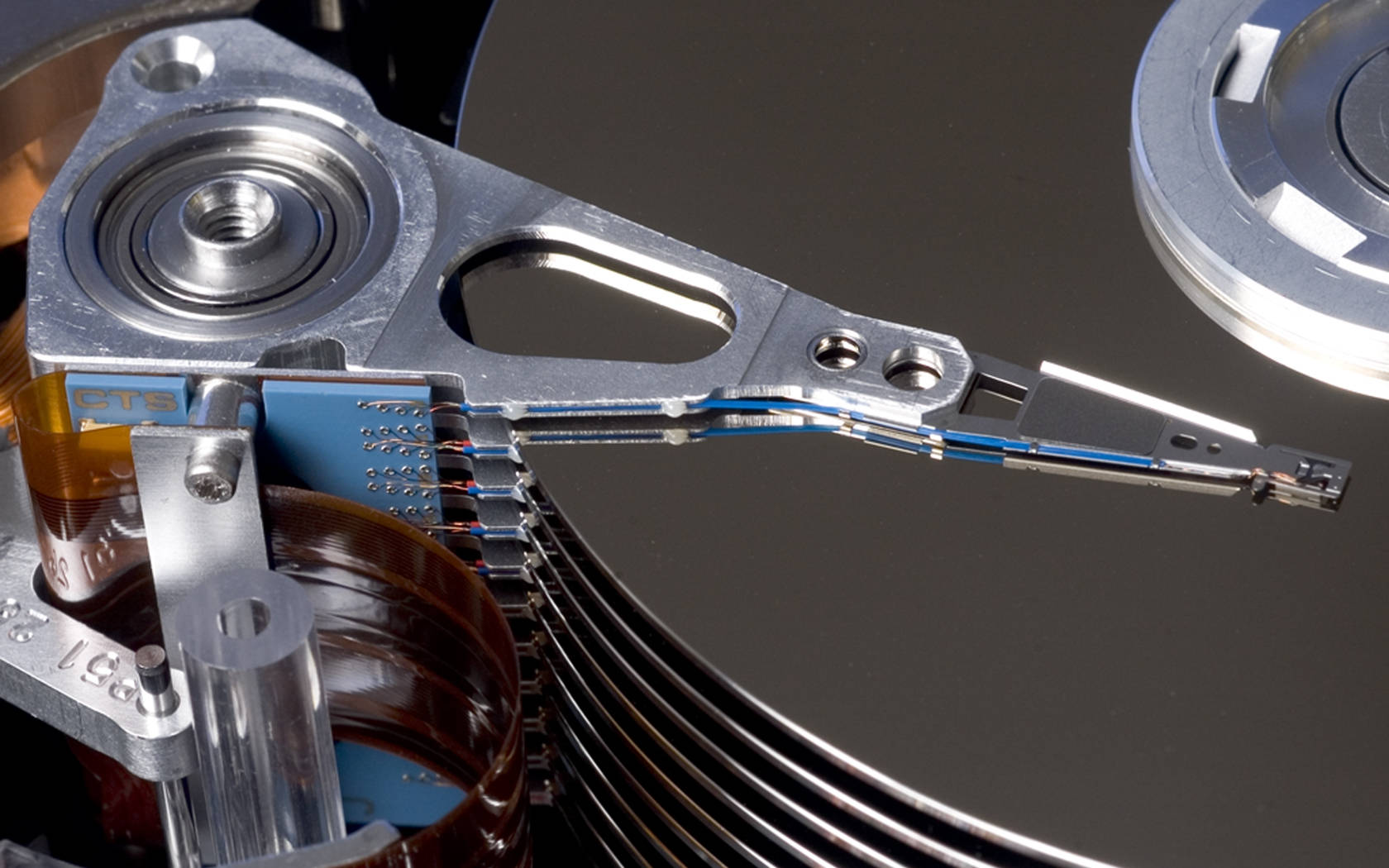 hard drive, read/write head, spinning magnetic platters, HD Desktop Wallpaper