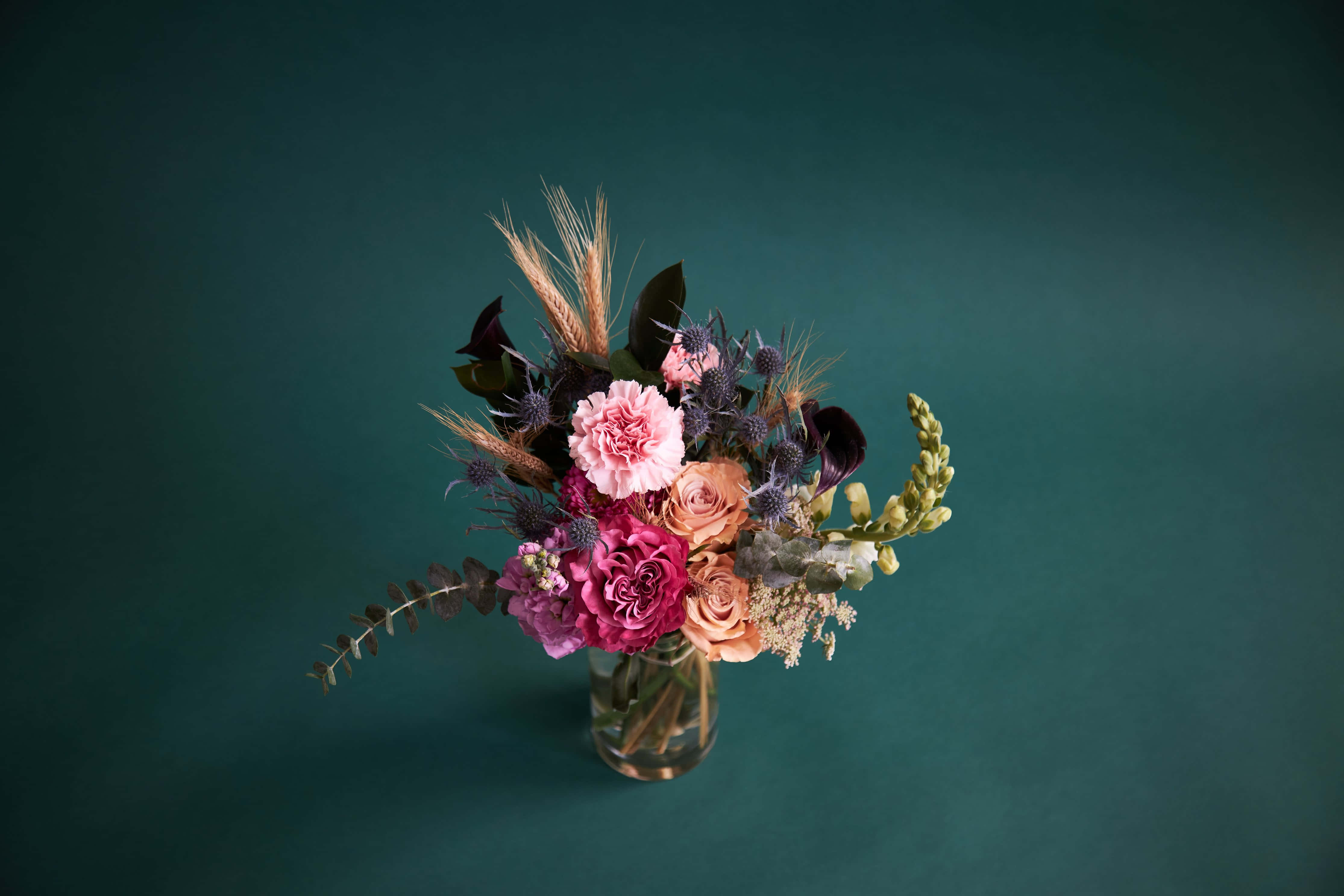 floral arrangement, pink roses, wheat stalks, 4K Desktop Wallpaper