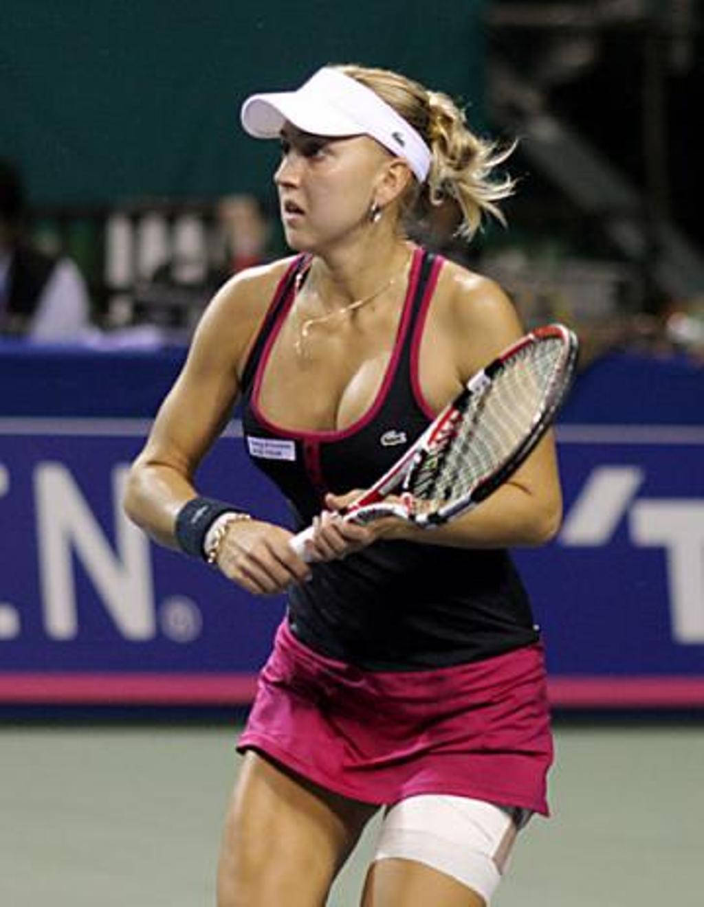 Elena Vesnina, tennis racket, black and pink outfit, HD Phone Wallpaper