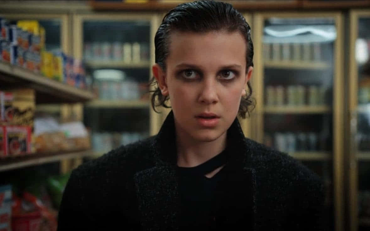 Eleven, Stranger Things, convenience store aisle, SD Desktop Wallpaper