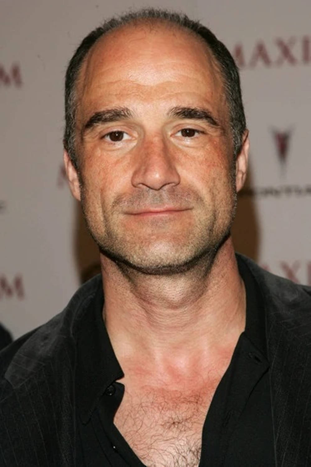 Elias Koteas, black shirt, close-up portrait, HD Phone Wallpaper