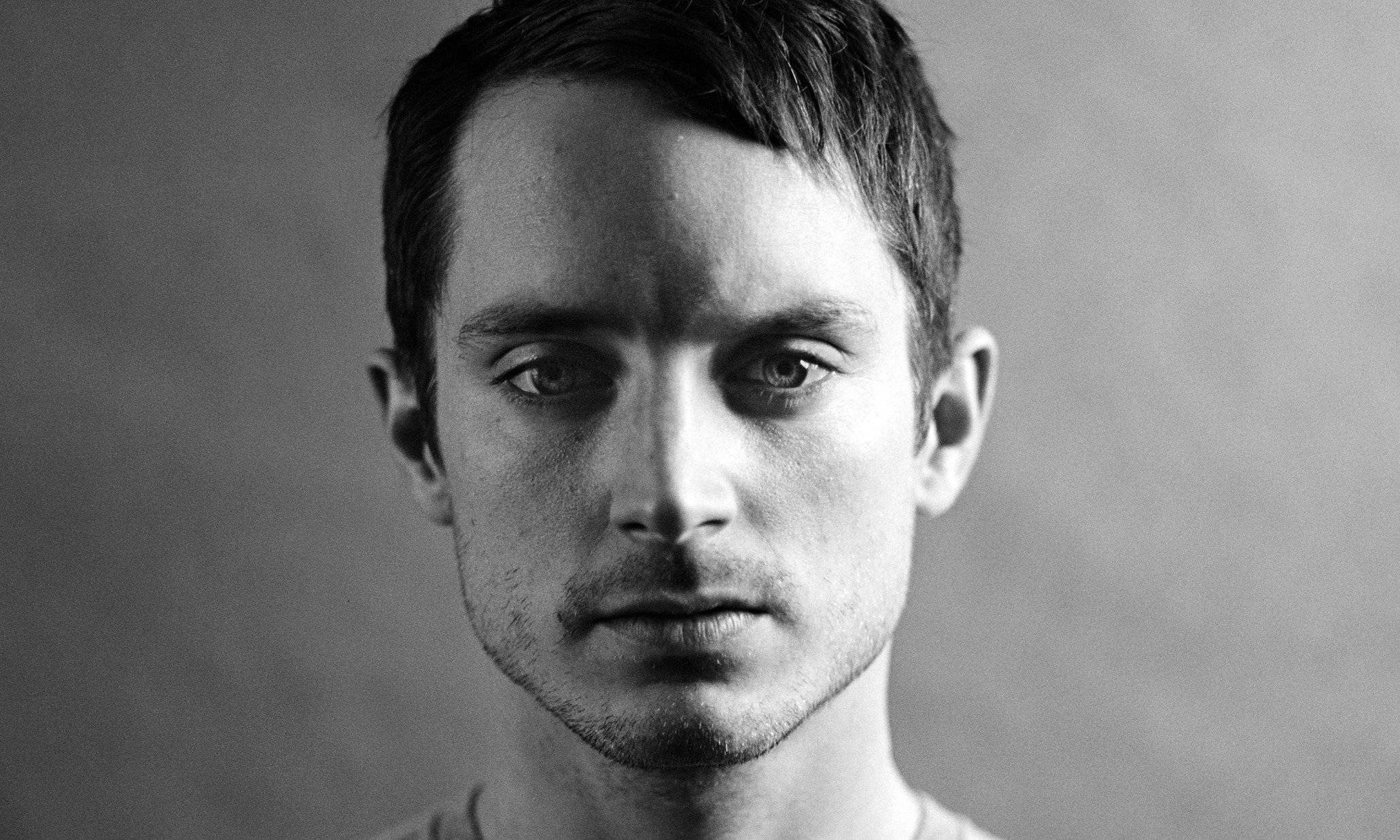 Elijah Wood, black and white, close-up portrait, Full HD Desktop Wallpaper
