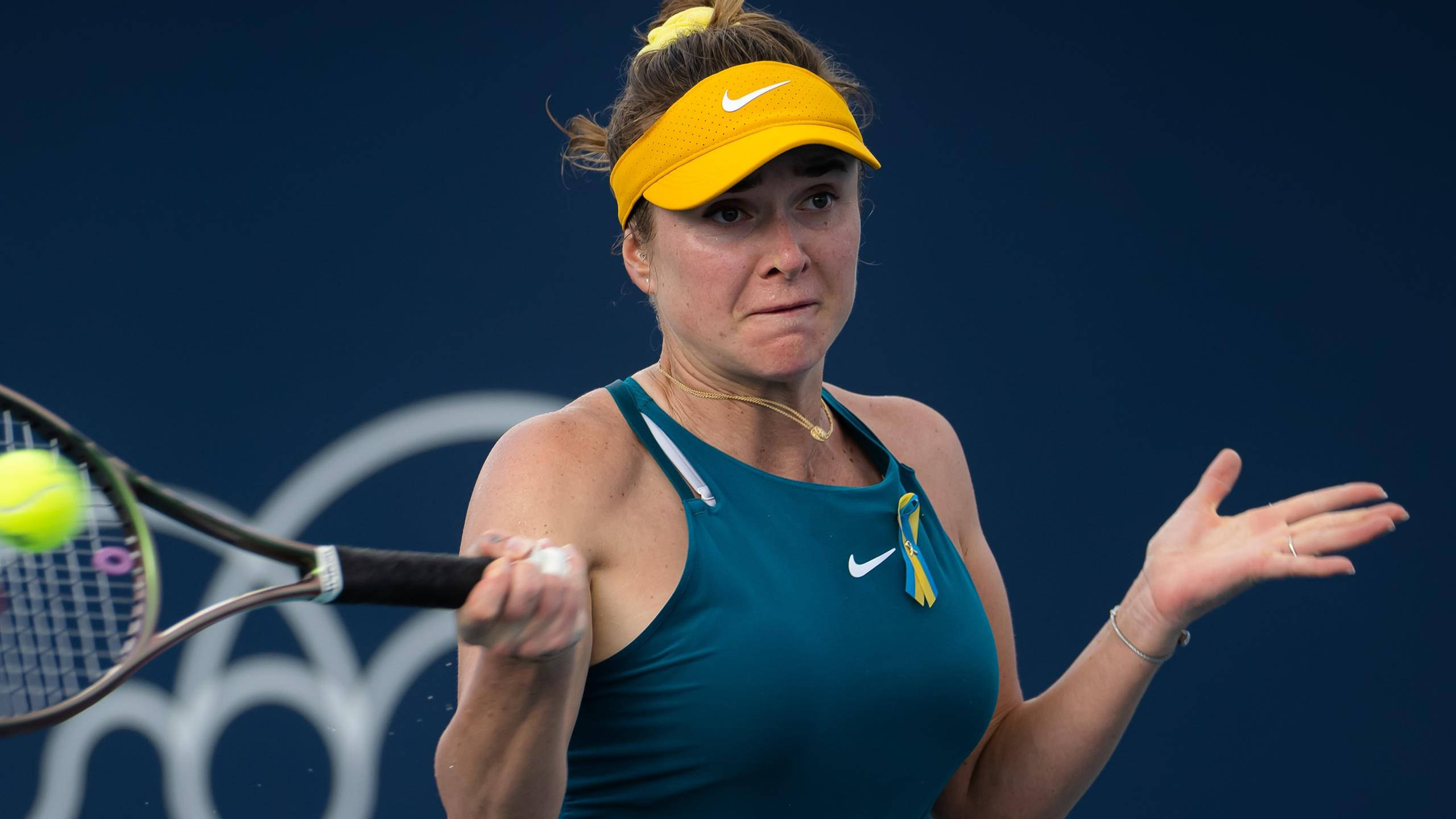 Elina Svitolina, teal outfit, yellow visor, 2K Desktop Wallpaper