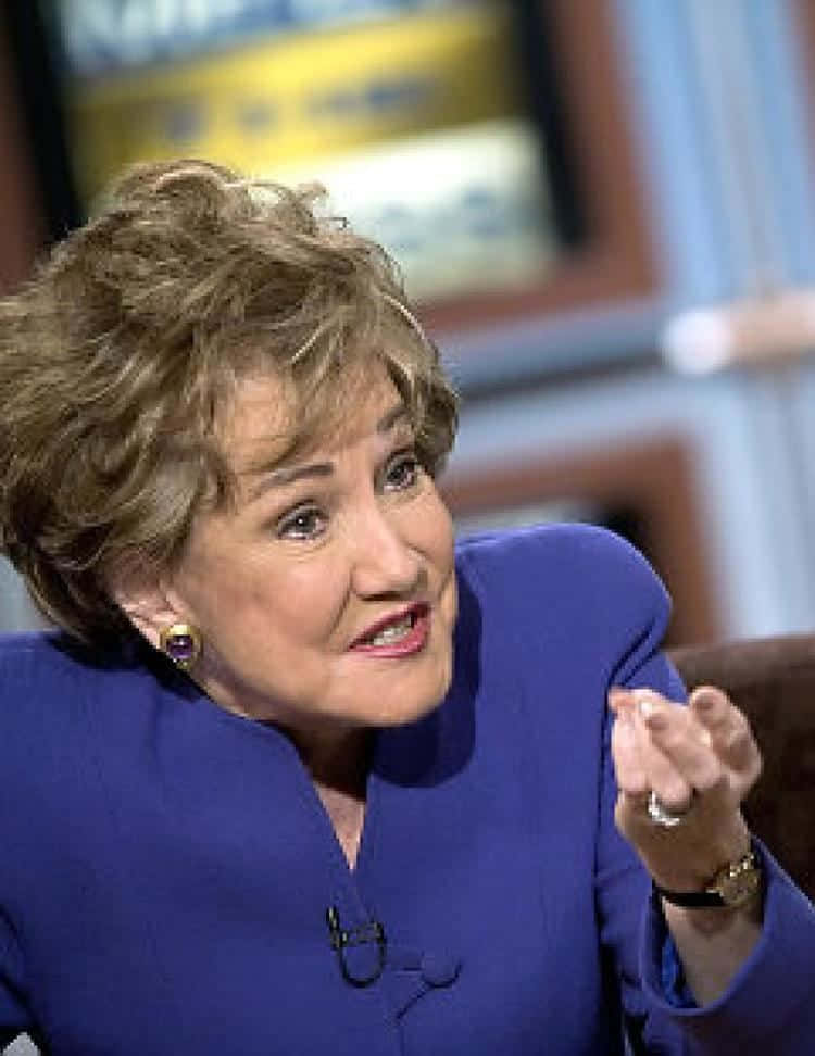 Elizabeth Dole, blue blazer, short curly hair, SD Phone Wallpaper