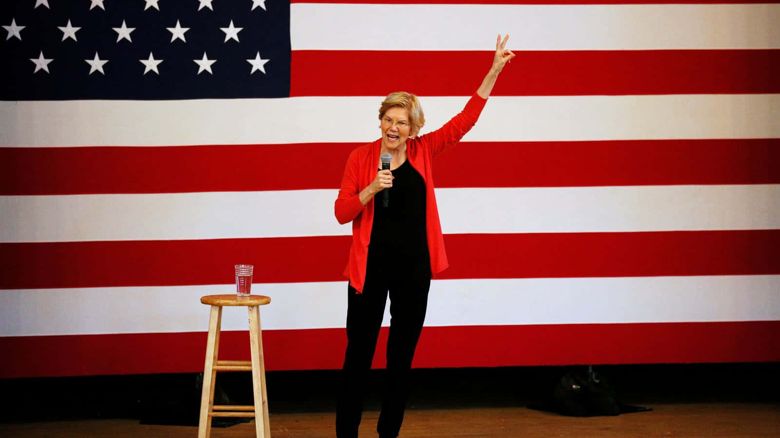 Elizabeth Warren, red jacket, microphone, HD Desktop Wallpaper