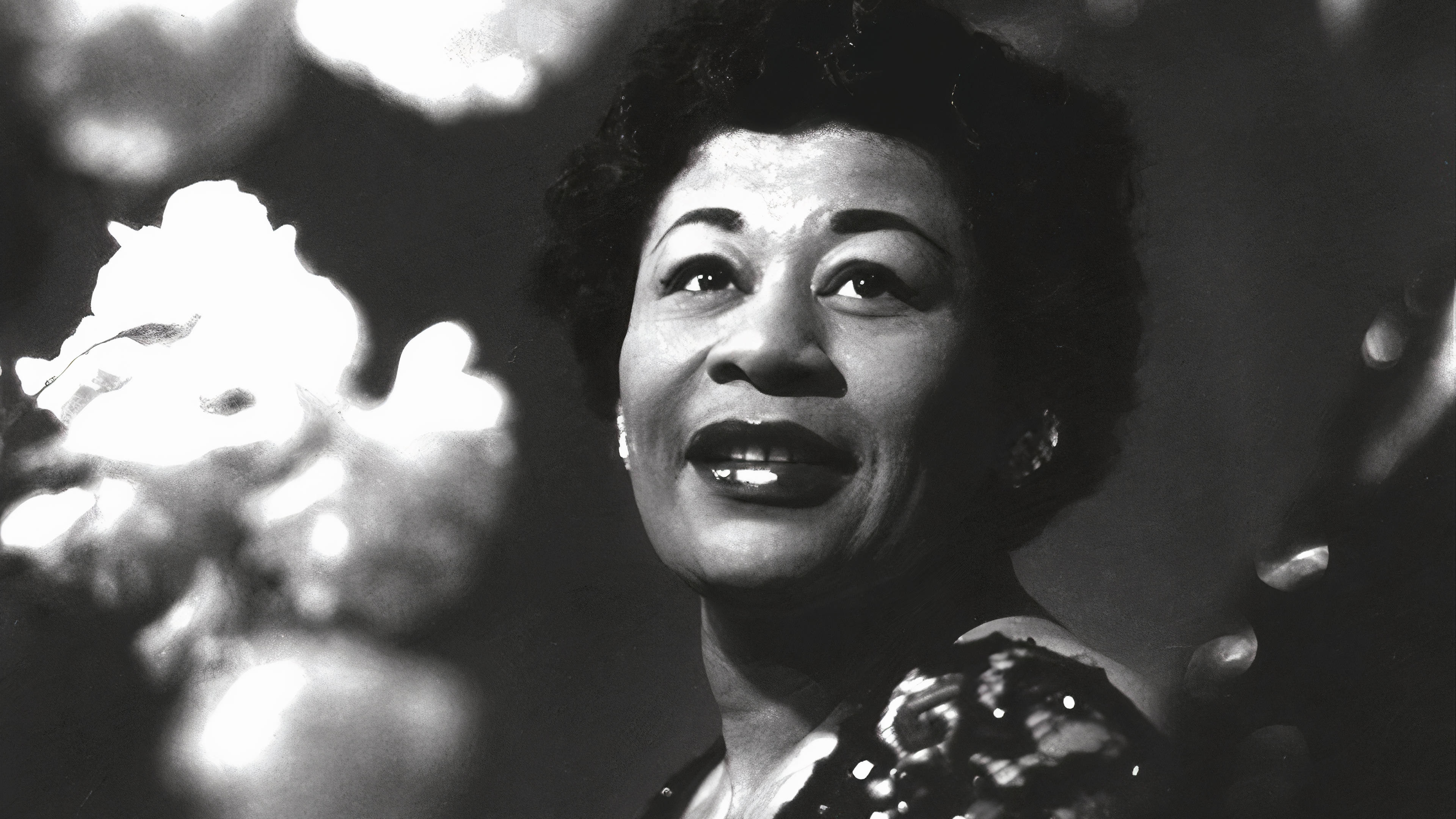 Ella Fitzgerald, black and white portrait, curly hair, 4K Desktop Wallpaper