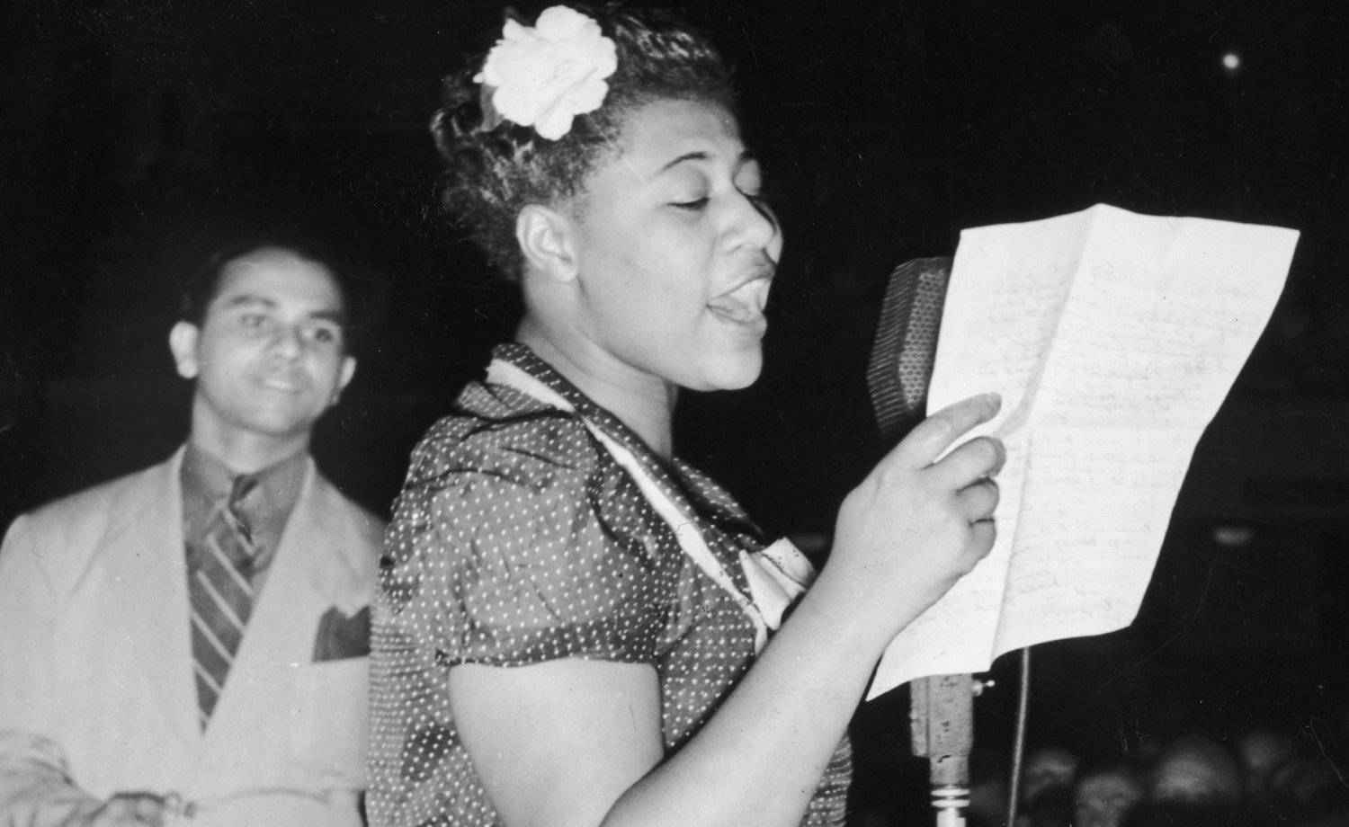 Ella Fitzgerald, vintage microphone, sheet music, HD Desktop Wallpaper