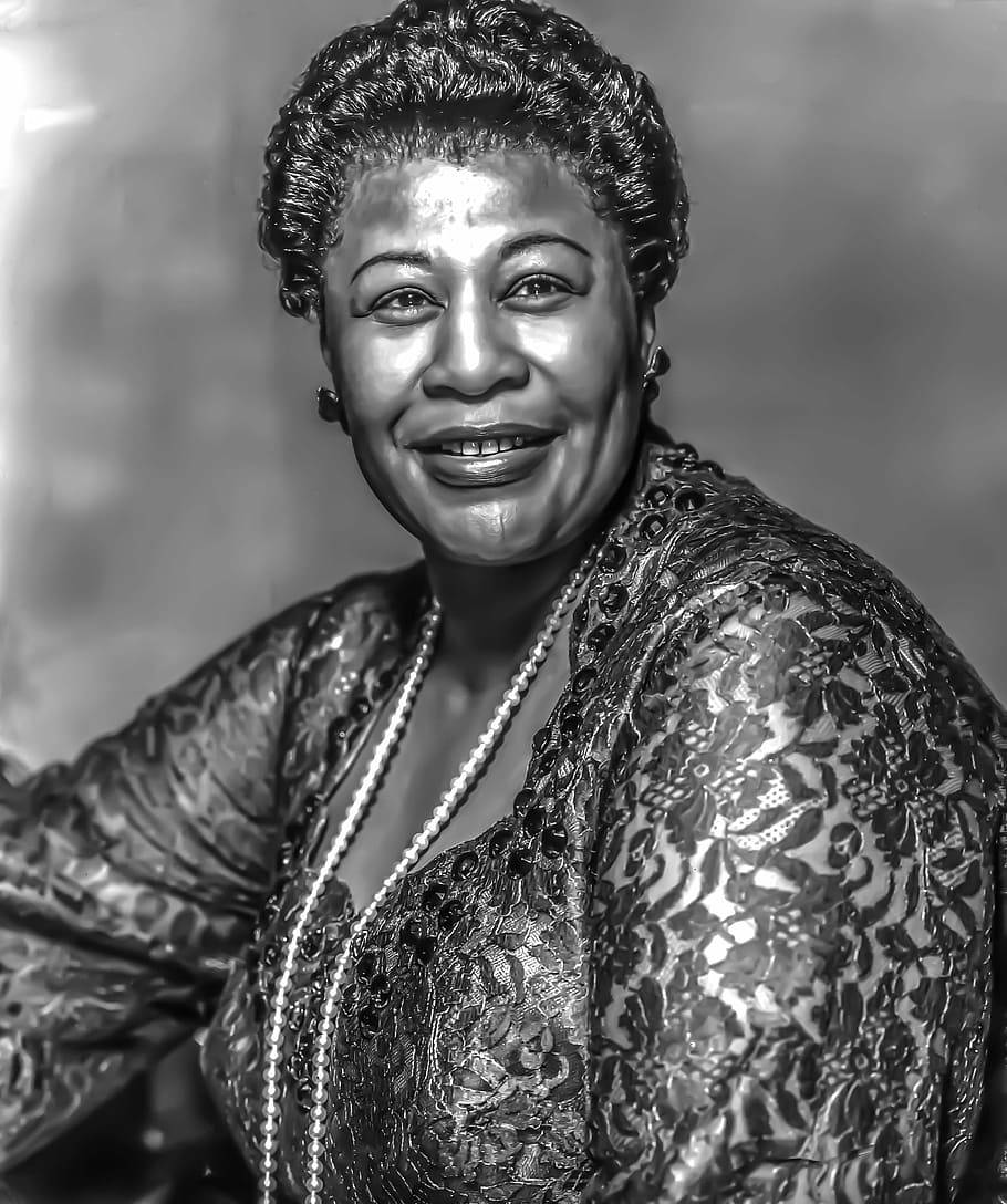 Ella Fitzgerald, black and white portrait, ornate lace dress, SD Phone Wallpaper