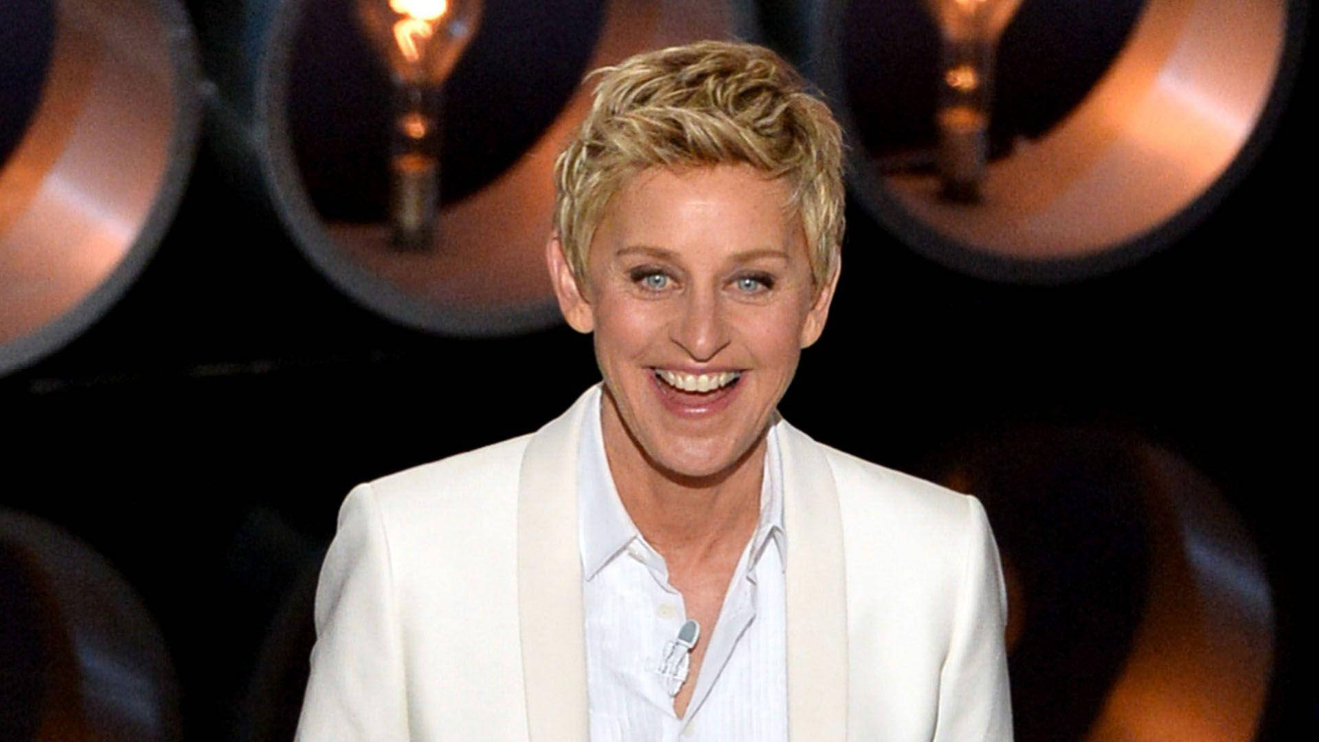 Ellen Degeneres, all white suit, white blazer, Full HD Desktop Wallpaper